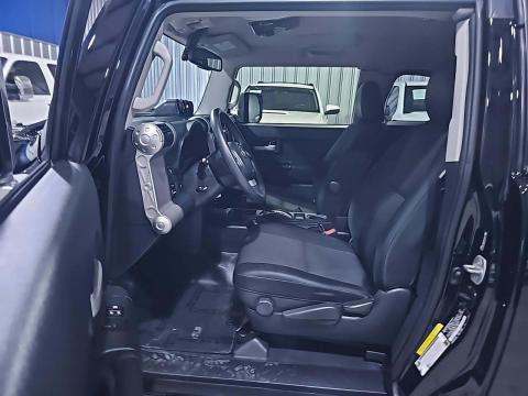 2014 Toyota FJ Cruiser Base AWD