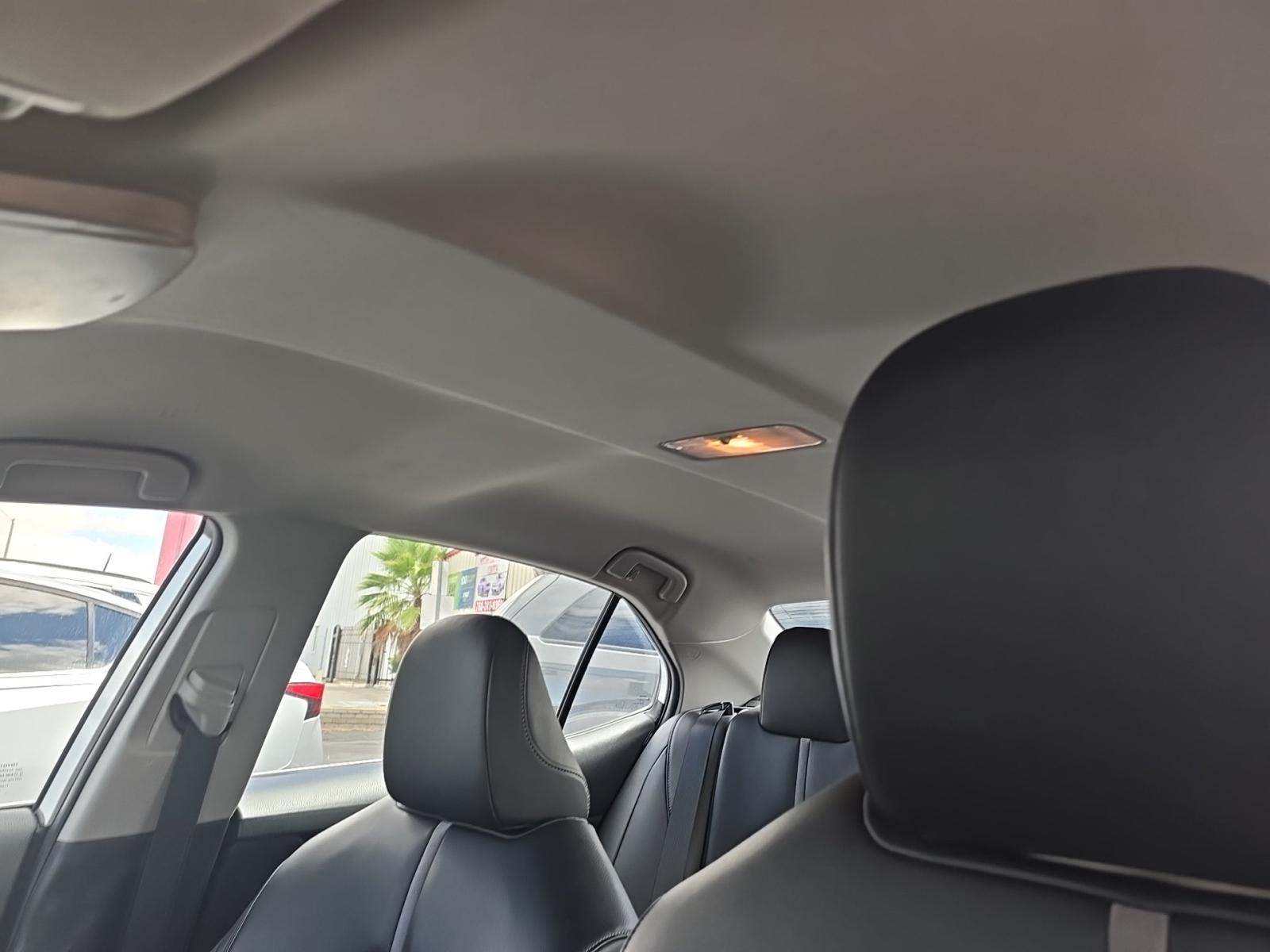 2022 Toyota Camry SE FWD