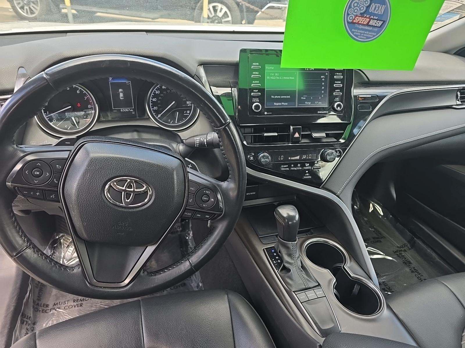 2022 Toyota Camry SE FWD