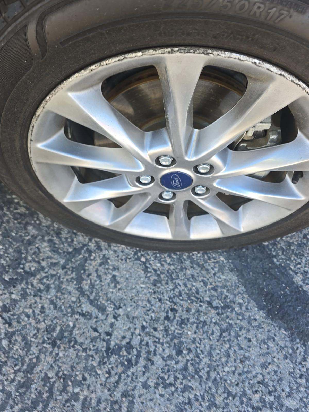 2017 Ford Fusion Hybrid SE FWD