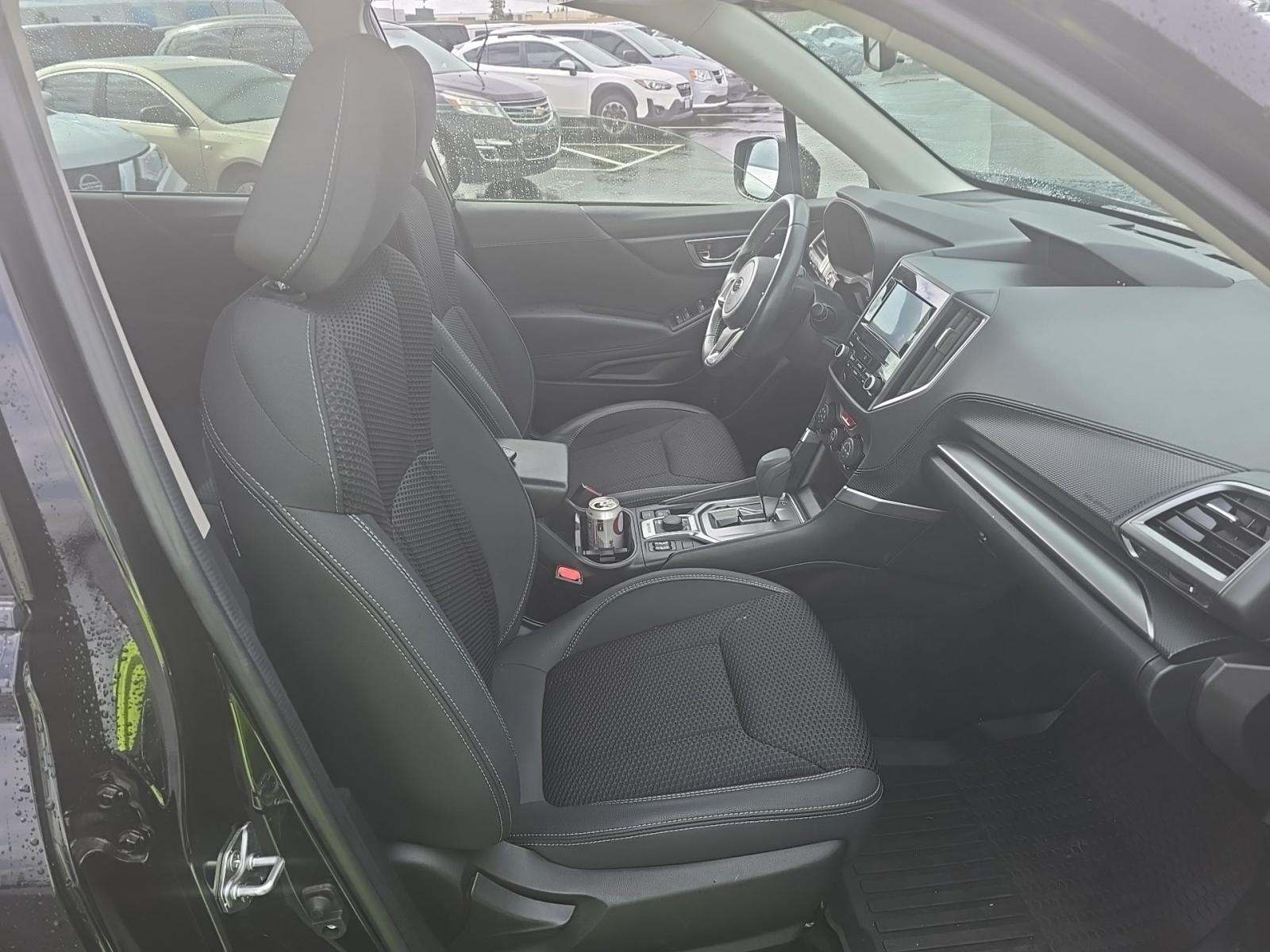 2023 Subaru Forester Premium AWD