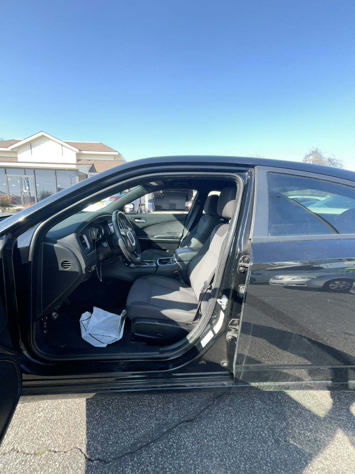 2017 Dodge Charger SE RWD