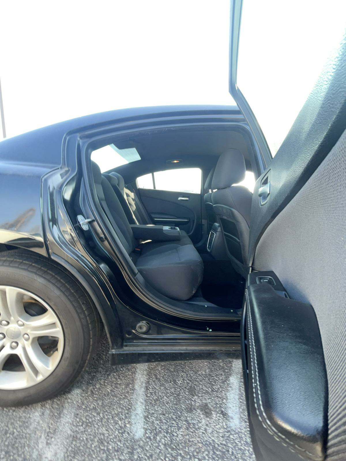 2017 Dodge Charger SE RWD