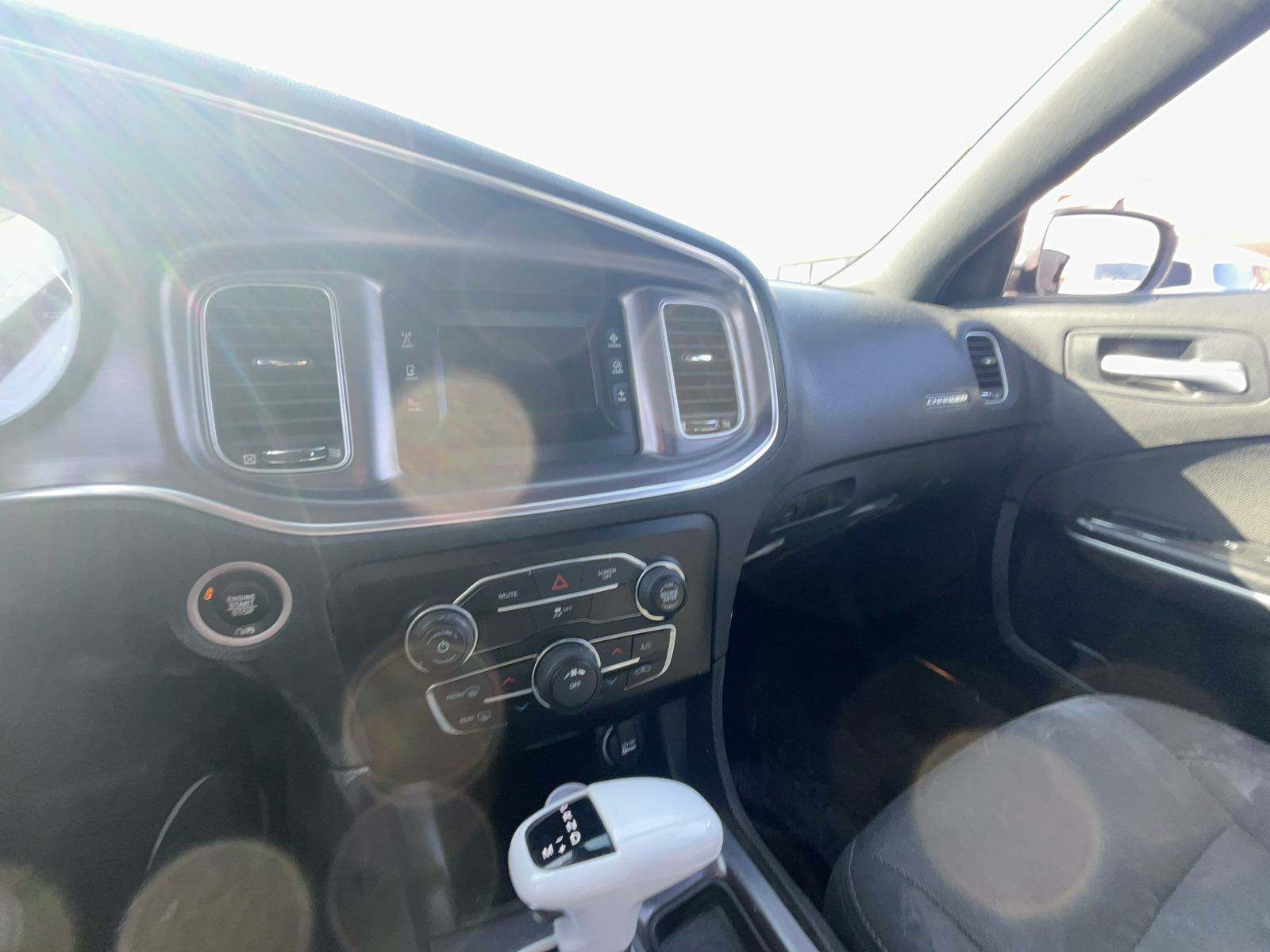 2017 Dodge Charger SE RWD