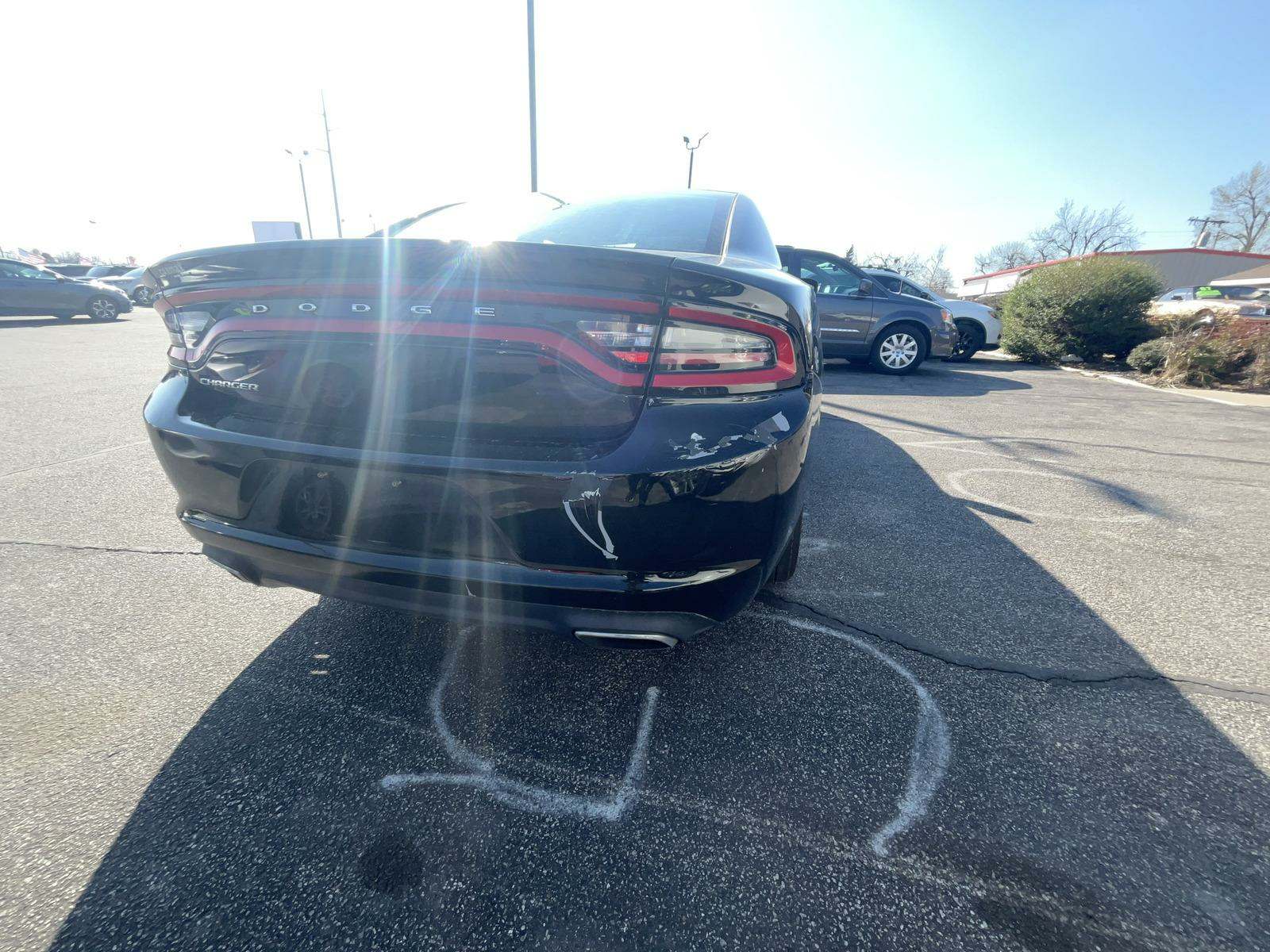 2017 Dodge Charger SE RWD