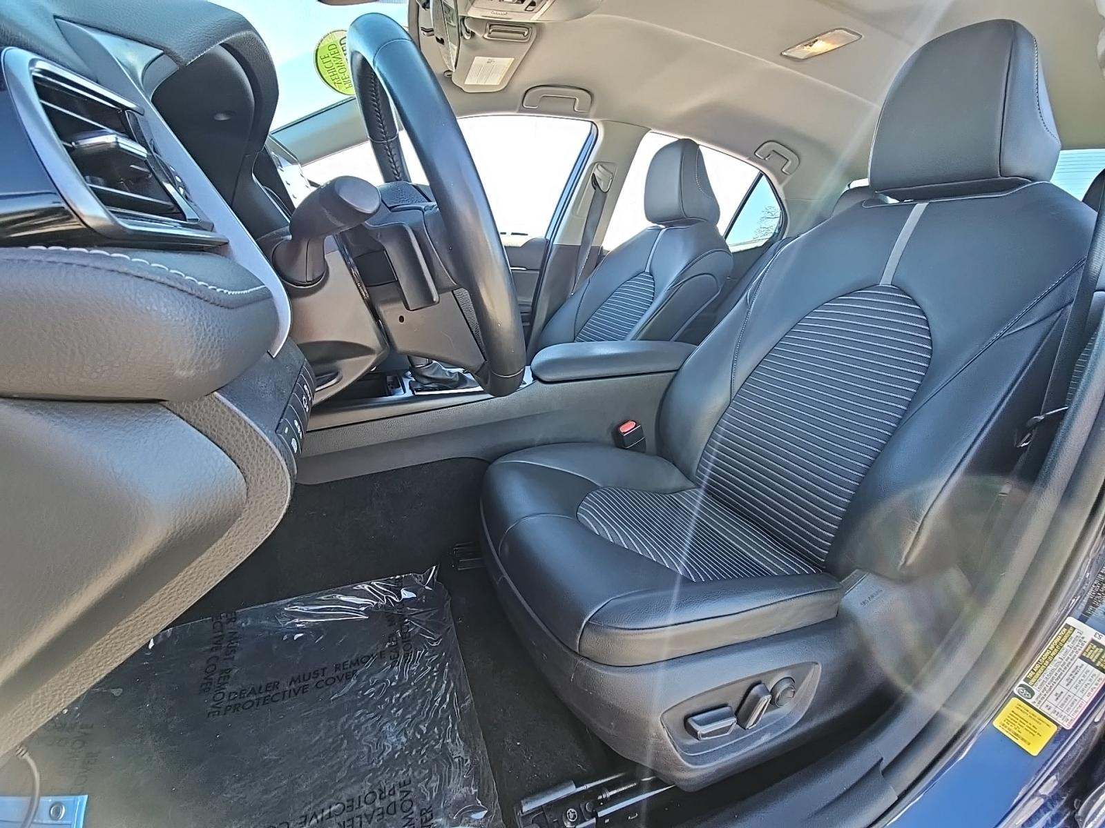 2023 Toyota Camry SE Nightshade FWD