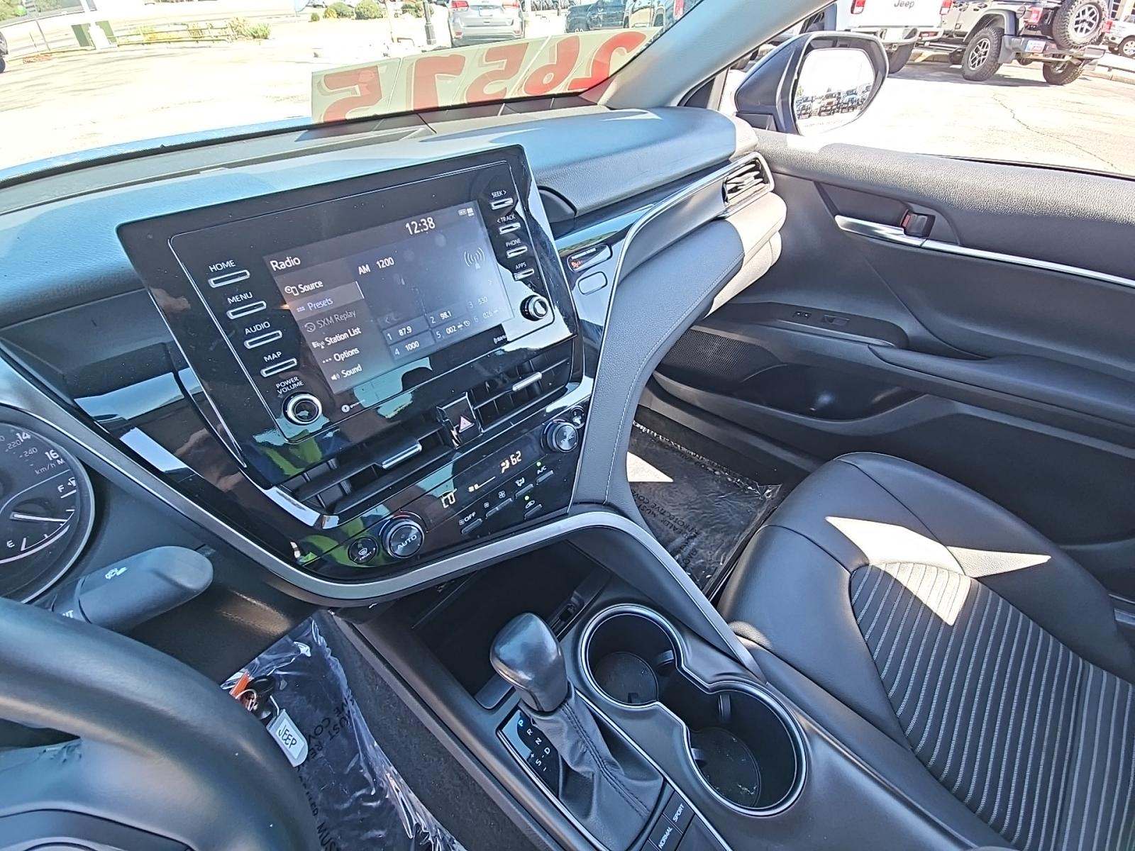 2023 Toyota Camry SE Nightshade FWD