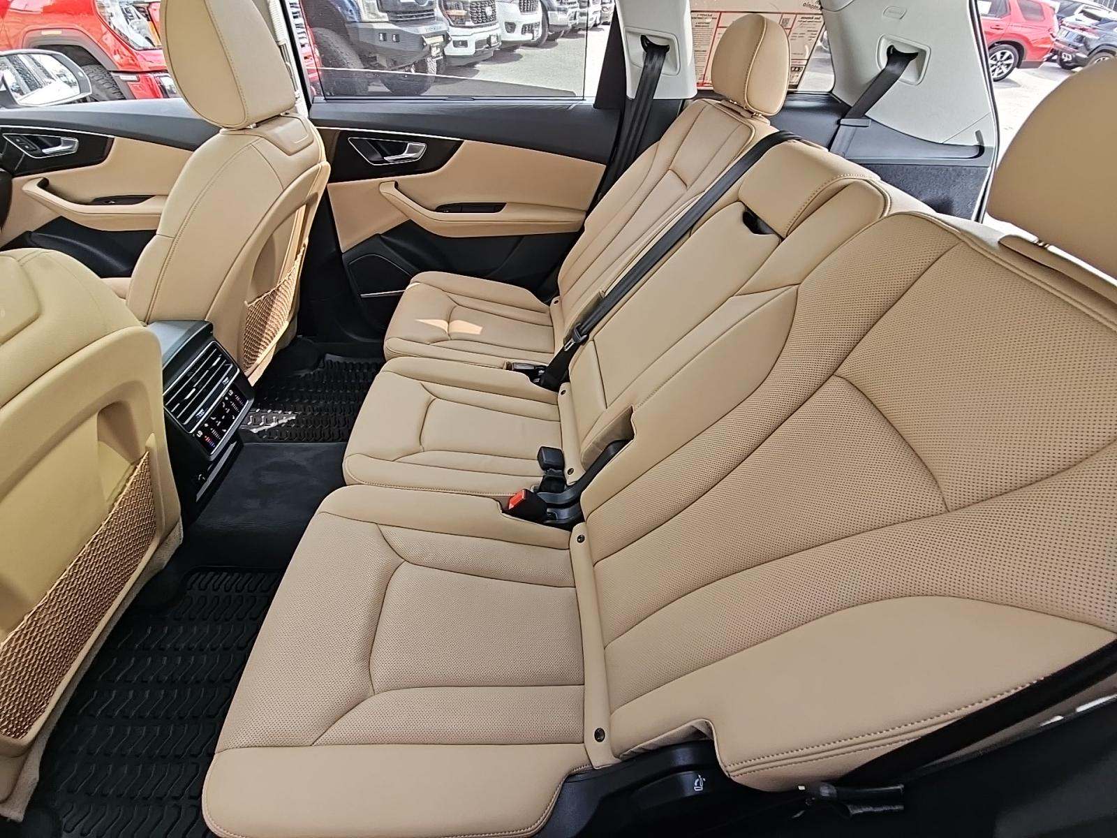 2023 Audi Q7 Prestige AWD