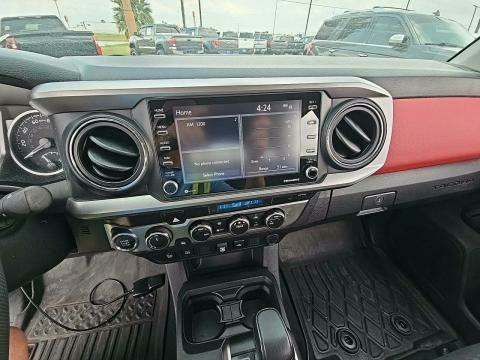 2023 Toyota Tacoma SR5 AWD