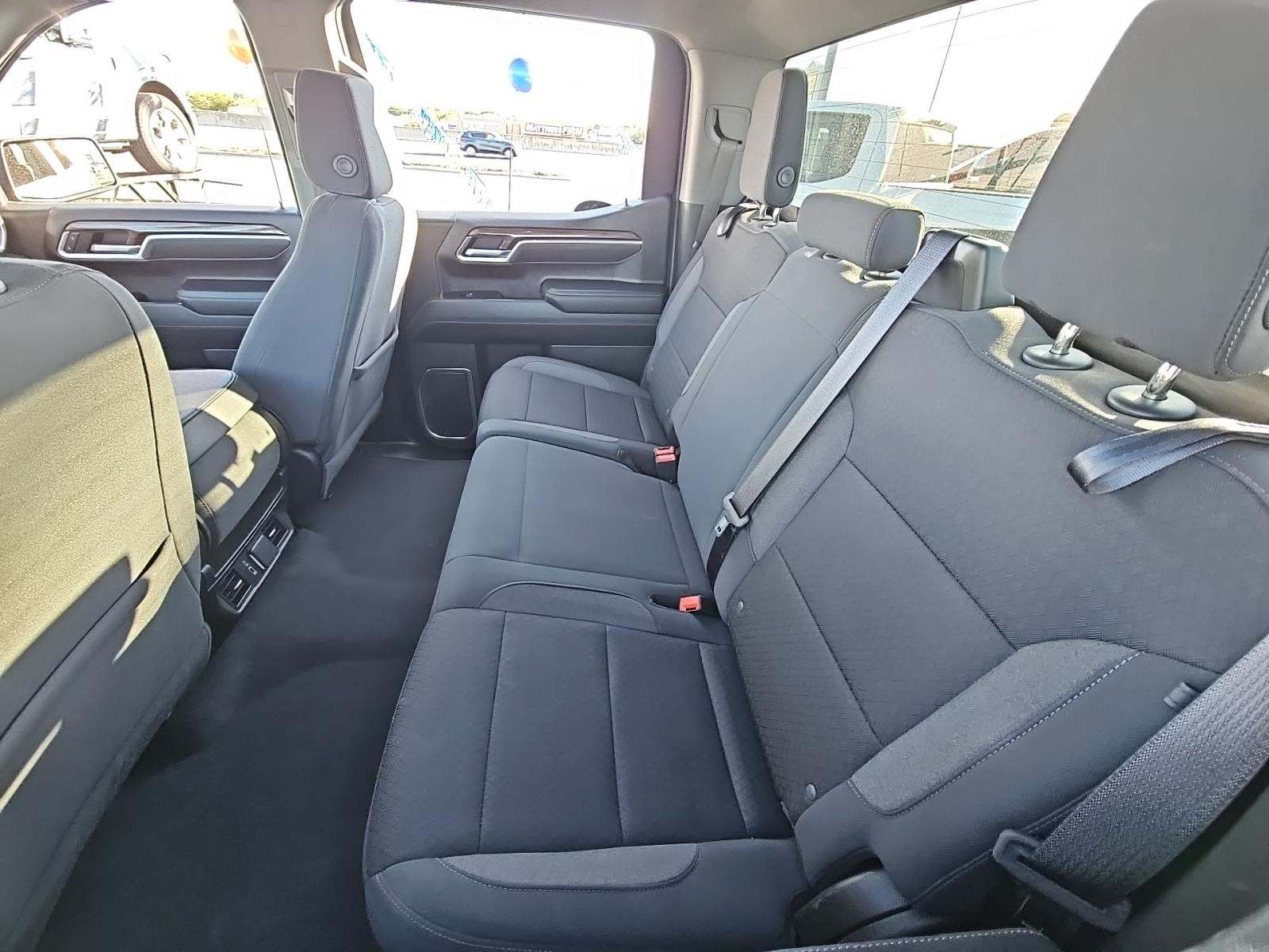 2025 Chevrolet Silverado 1500 LT AWD