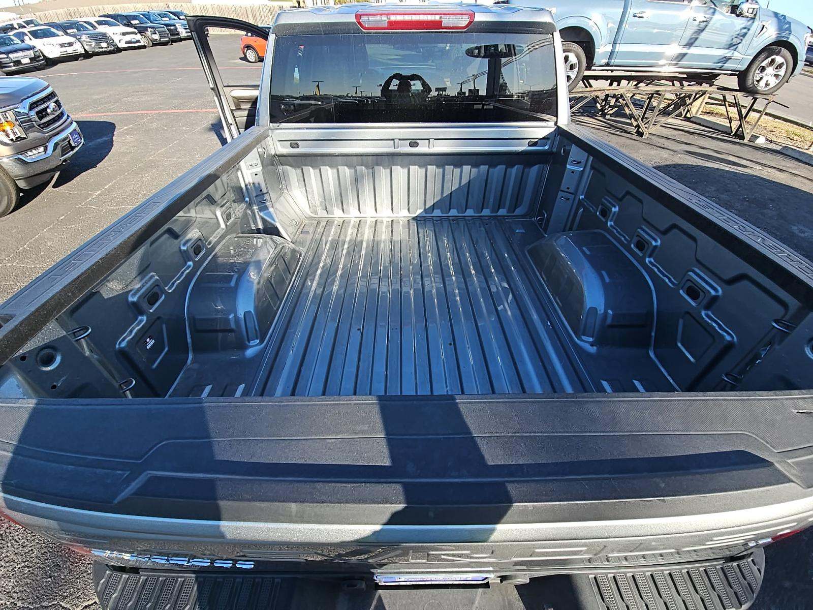 2025 Chevrolet Silverado 1500 LT AWD