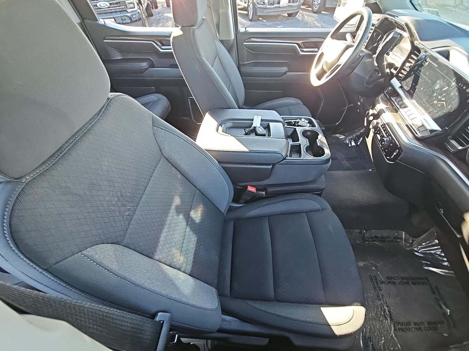 2025 Chevrolet Silverado 1500 LT RWD