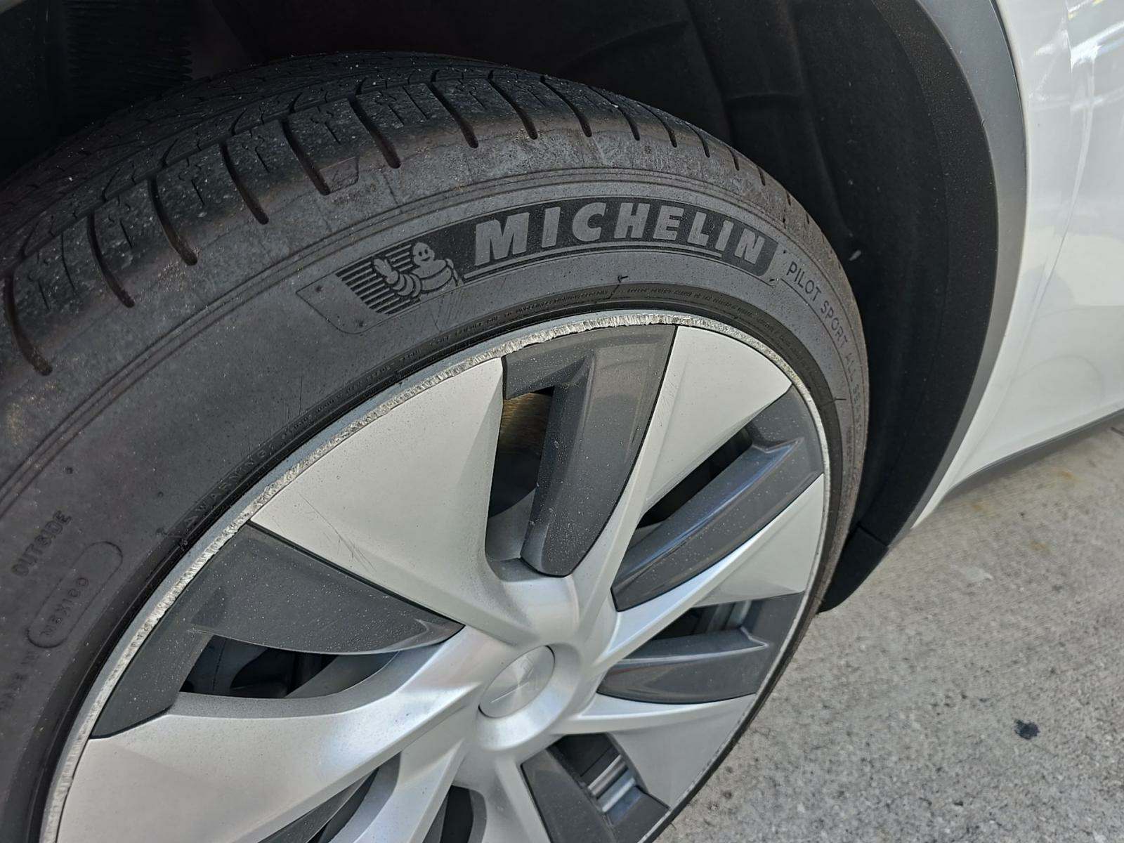 2021 Tesla Model Y Long Range AWD