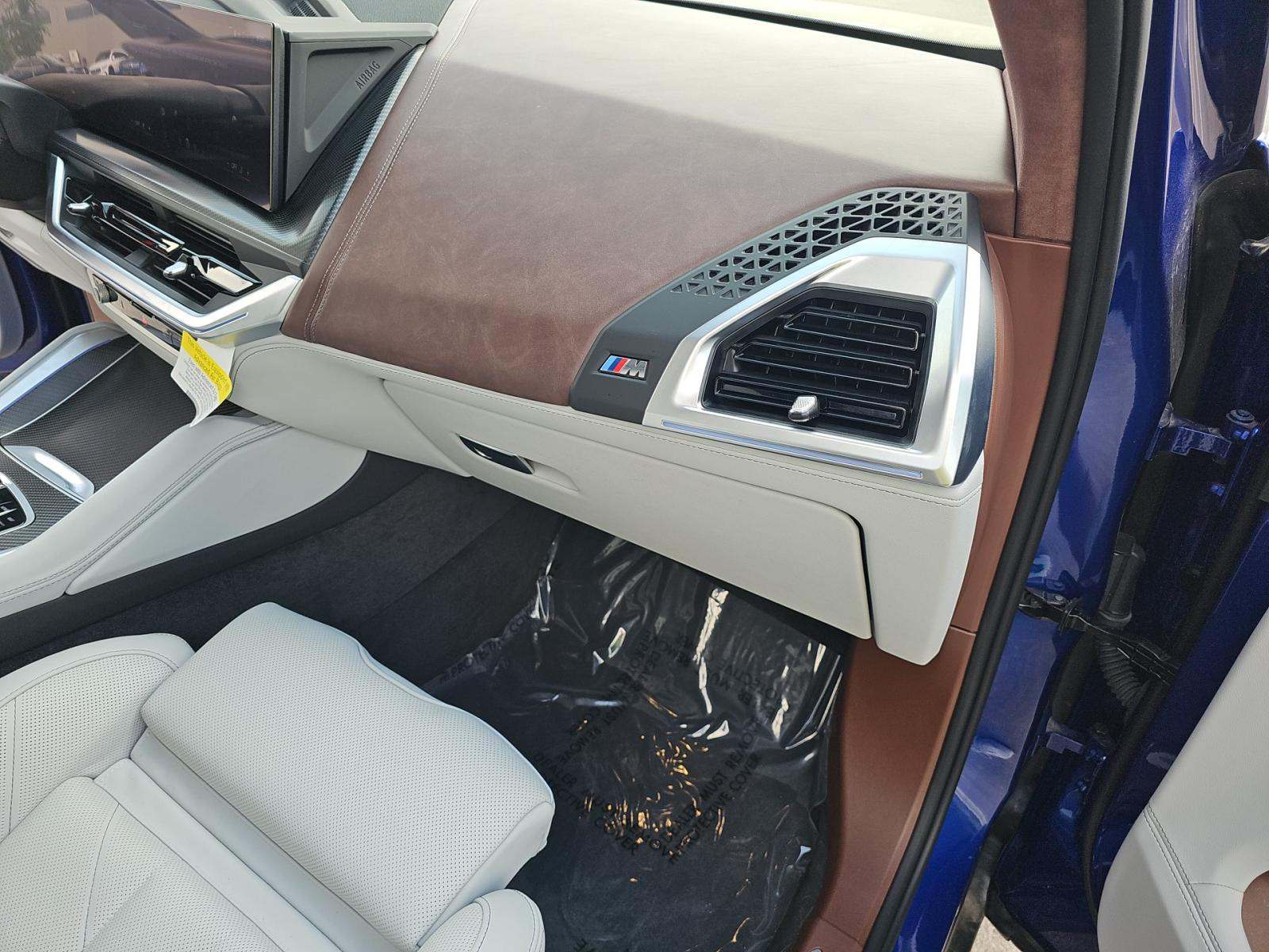 2025 BMW XM Base AWD