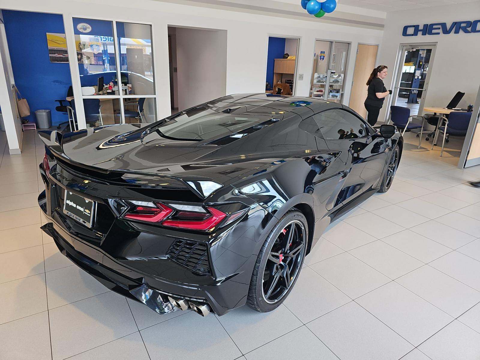 CHEVROLET STINGRAY - 3