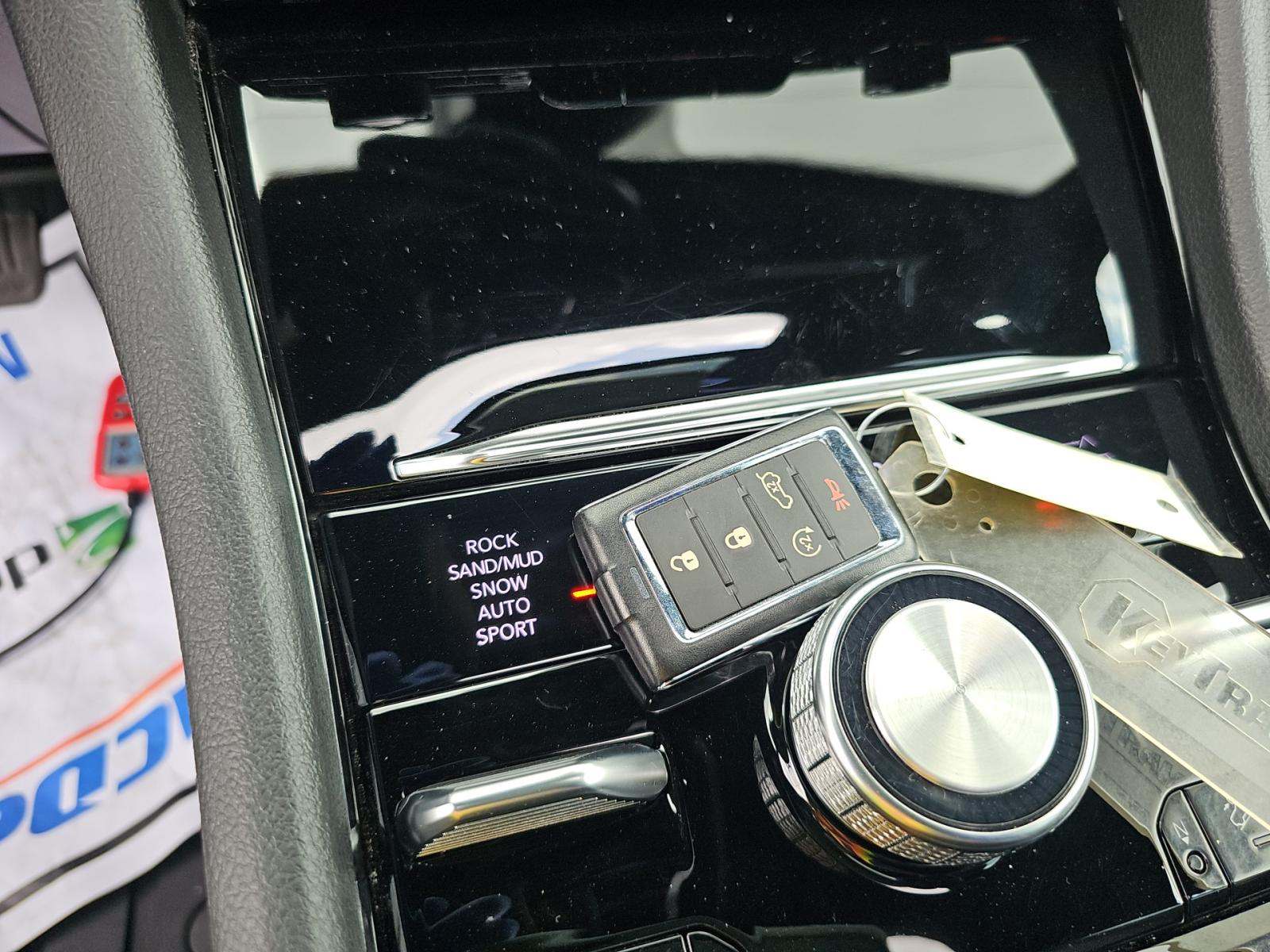 JEEP GRAND CHEROKEE - 8