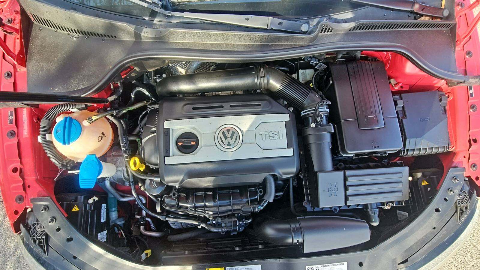 2014 Volkswagen Eos 2.0T Sport FWD