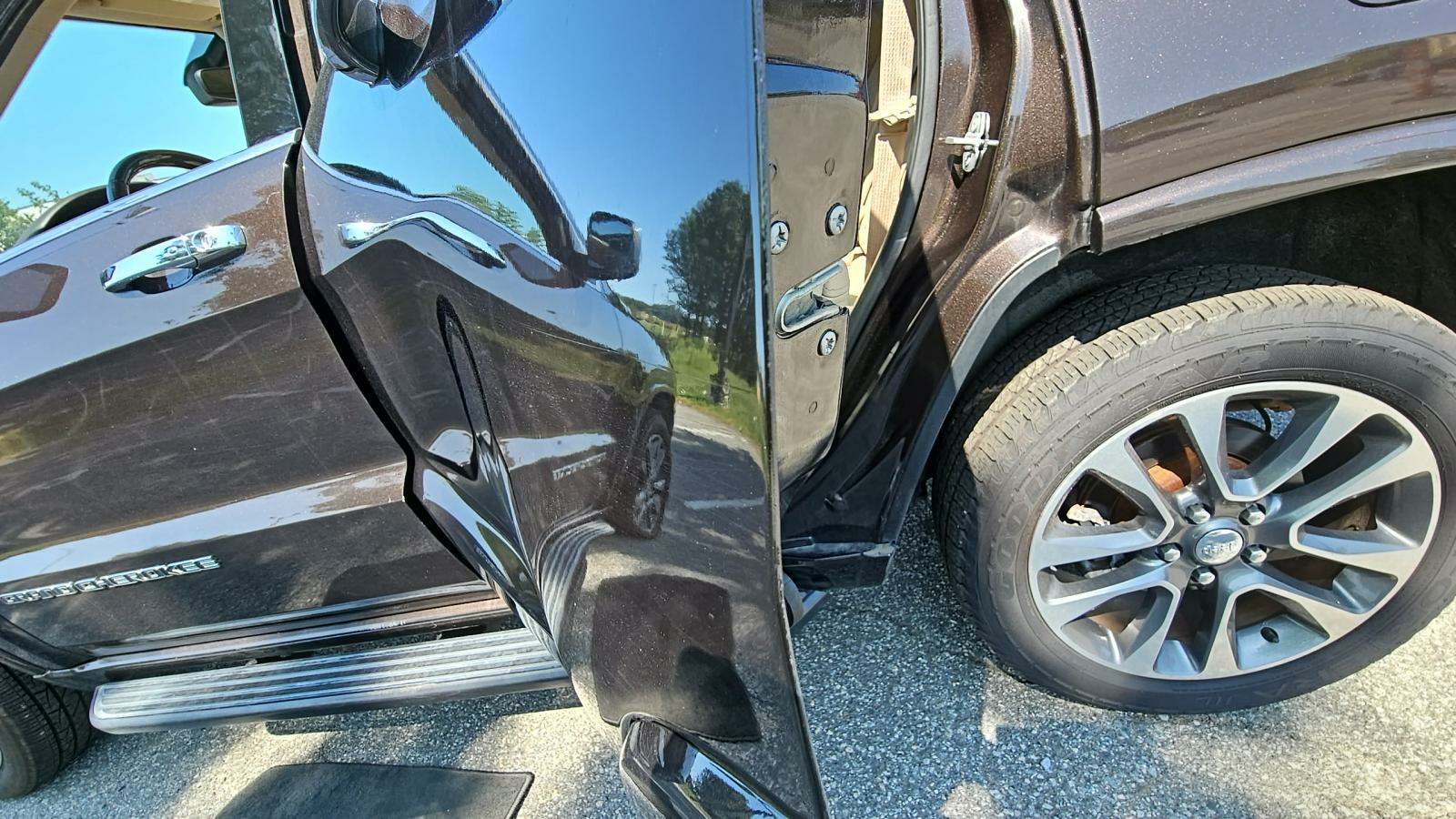 2017 Jeep Grand Cherokee Overland AWD