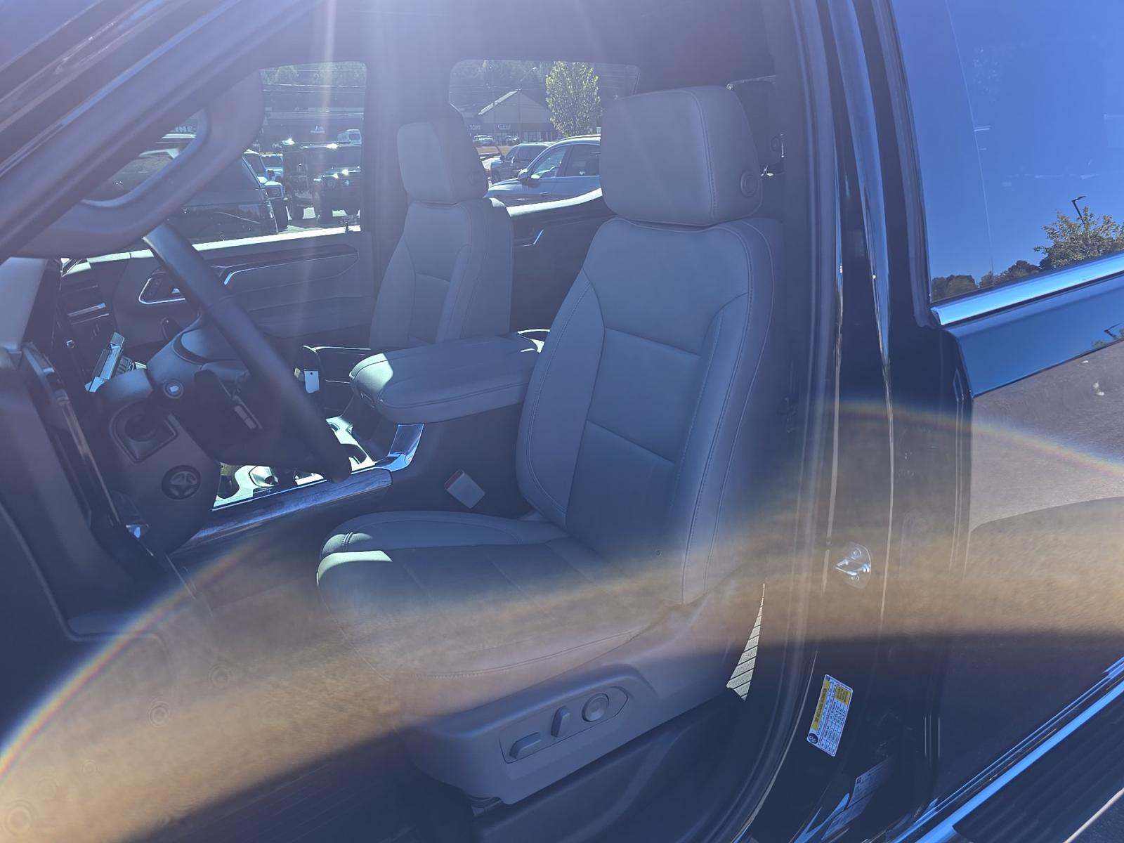 2024 Chevrolet Silverado 1500 LTZ AWD