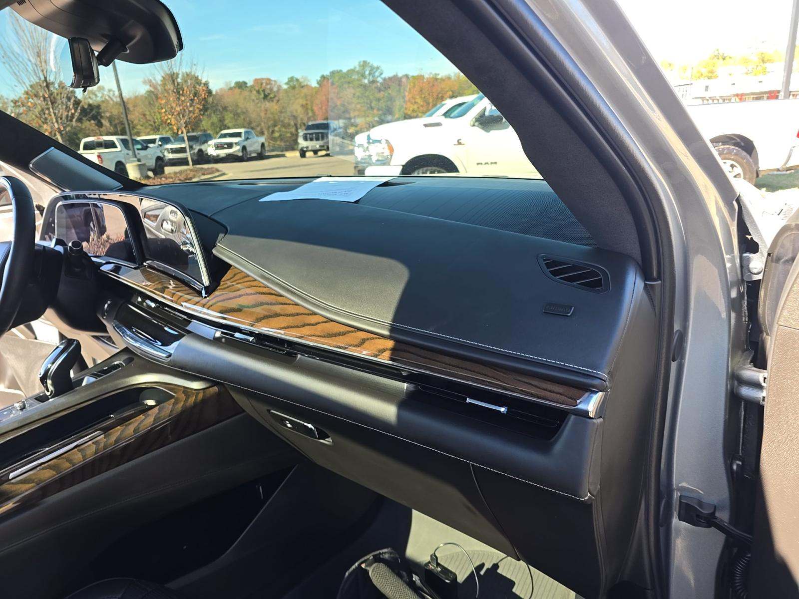 2024 Cadillac Escalade Sport Platinum AWD