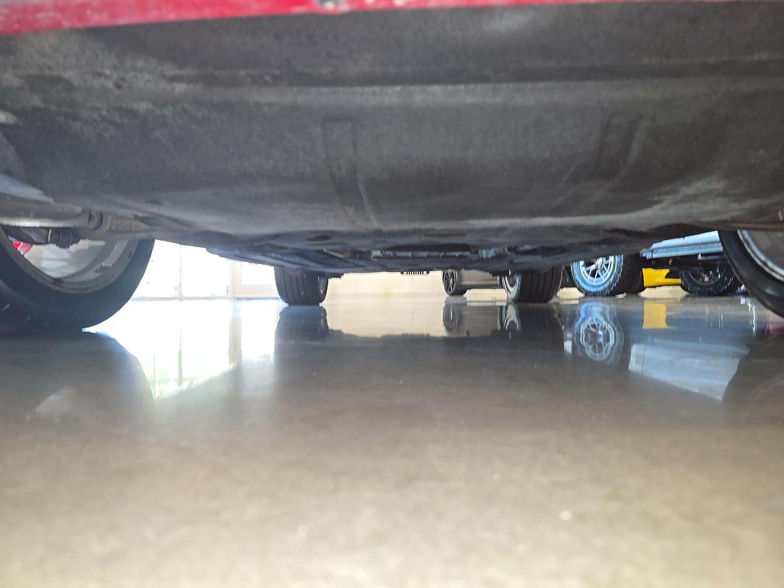 2023 Porsche Macan Base AWD