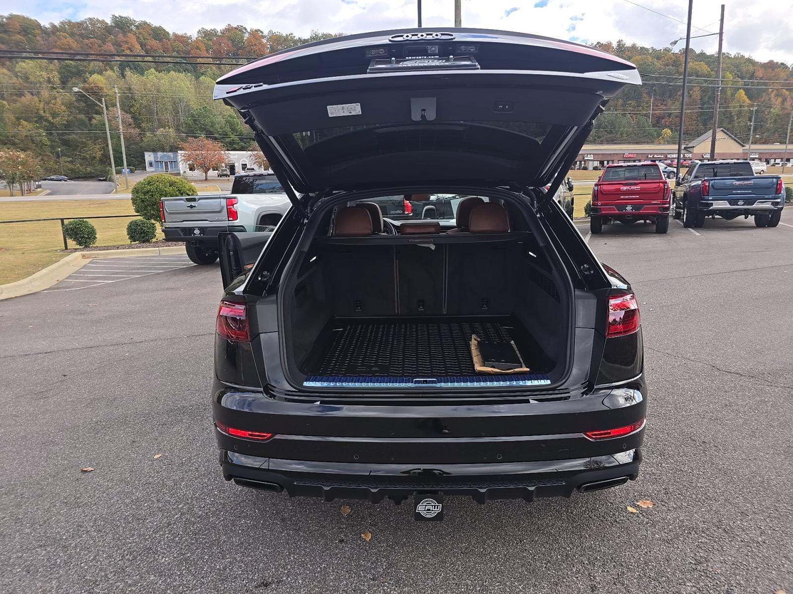 2025 Audi Q8 Prestige AWD