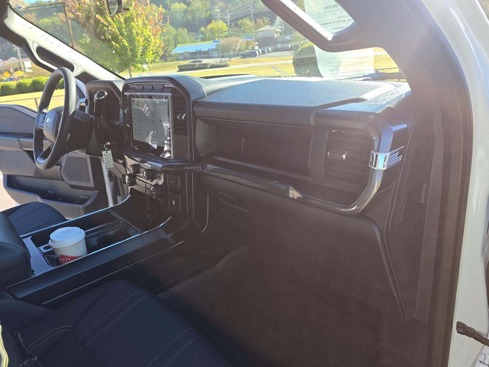 2024 Ford F-150 STX AWD