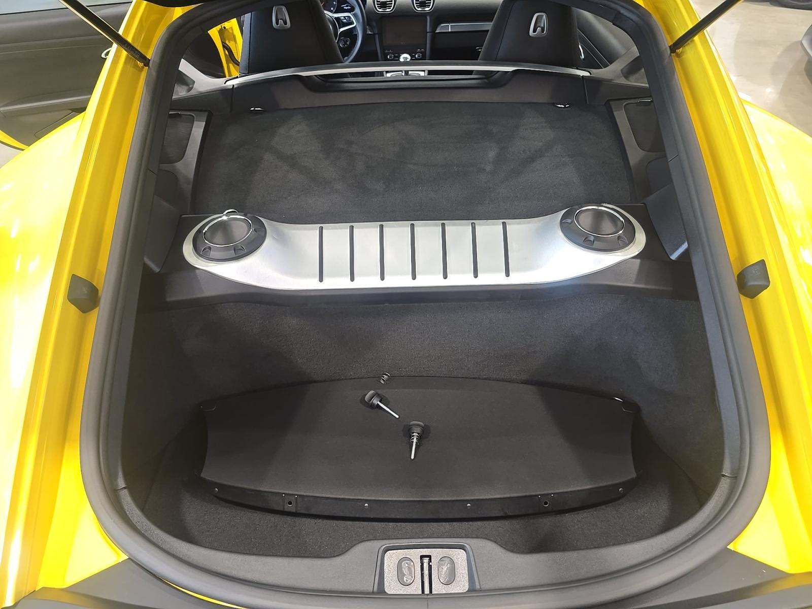 2024 Porsche 718 Cayman Base RWD