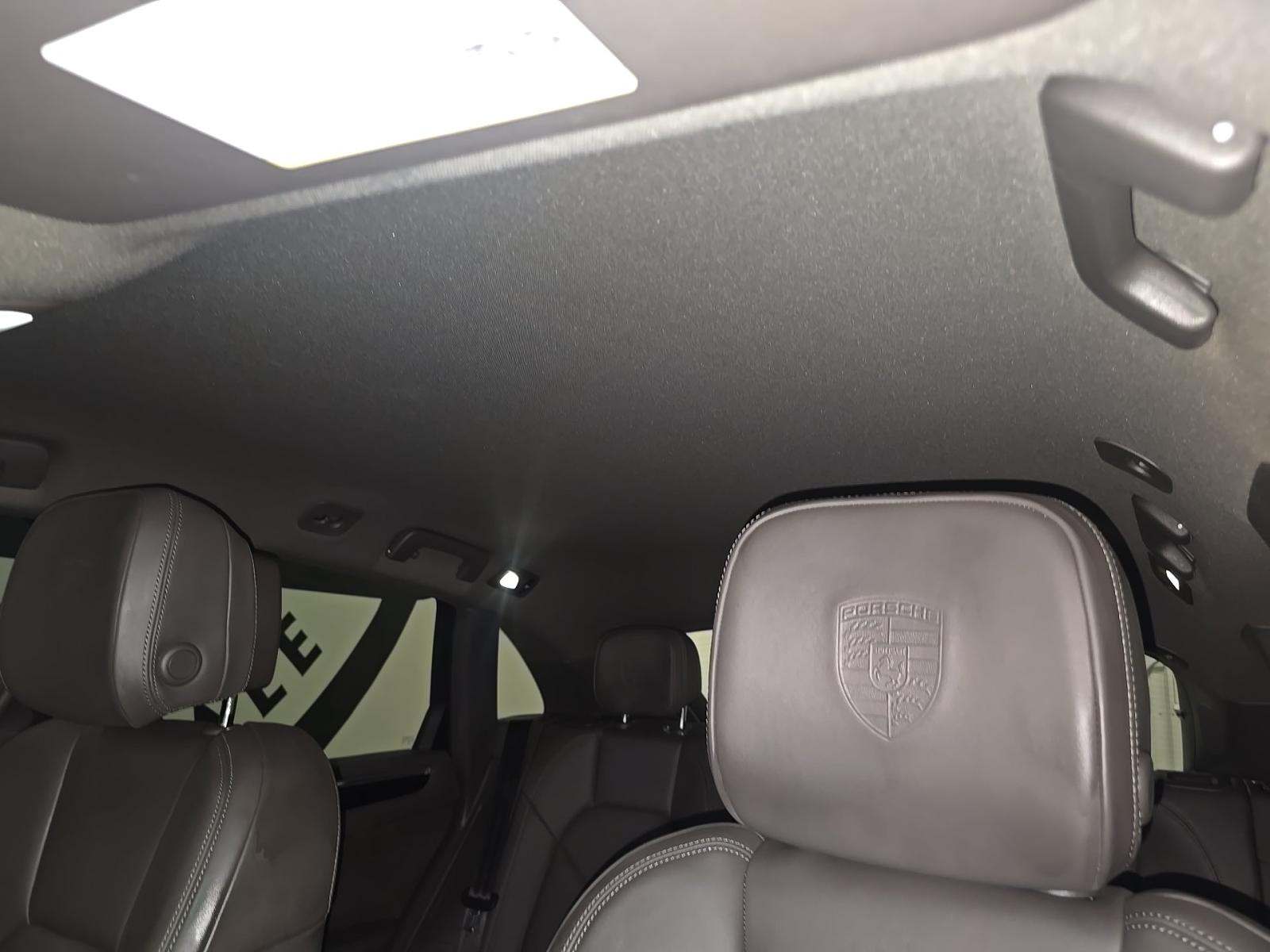 2022 Porsche Macan S AWD