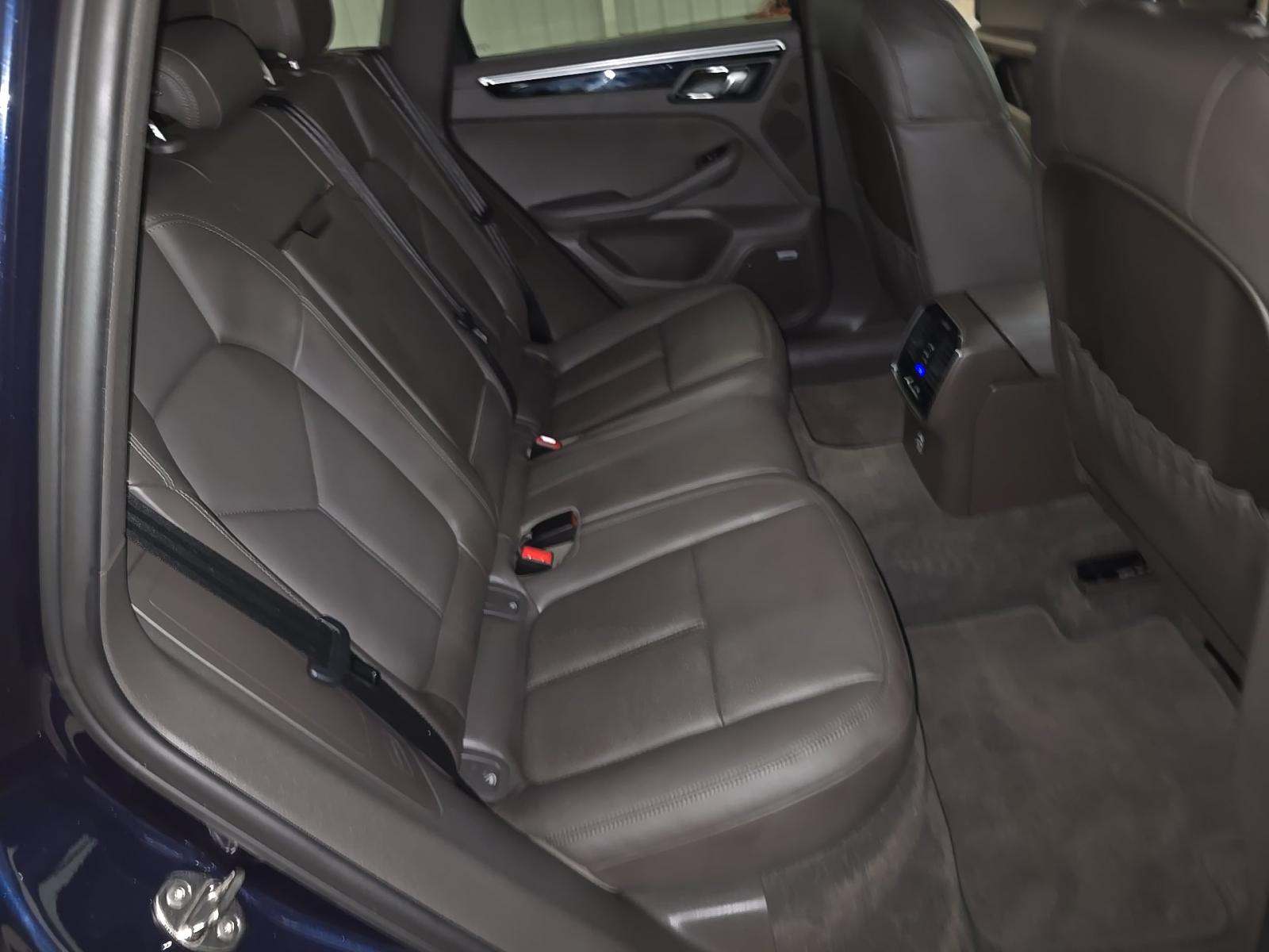 2022 Porsche Macan S AWD