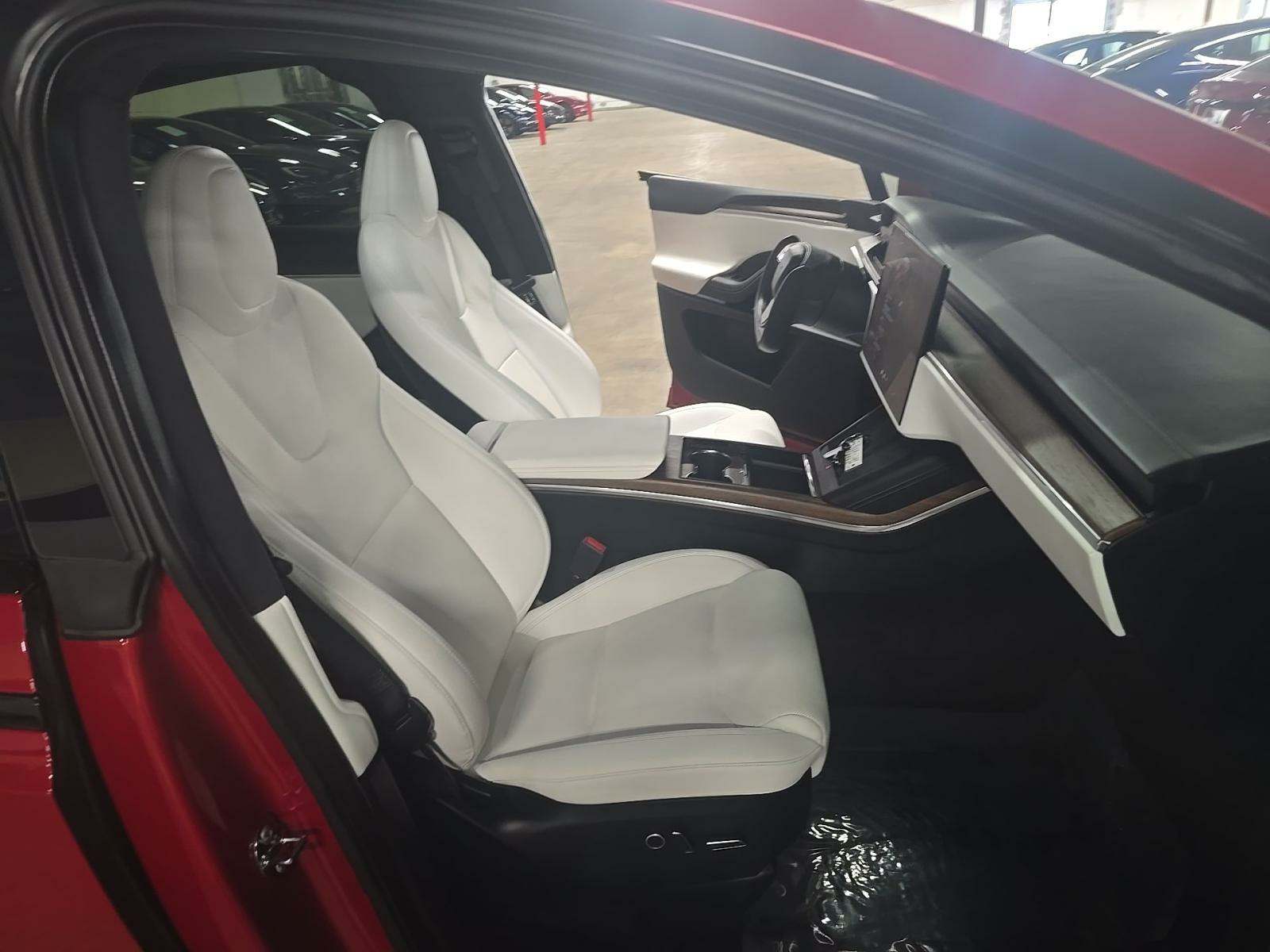 2022 Tesla Model X Base AWD