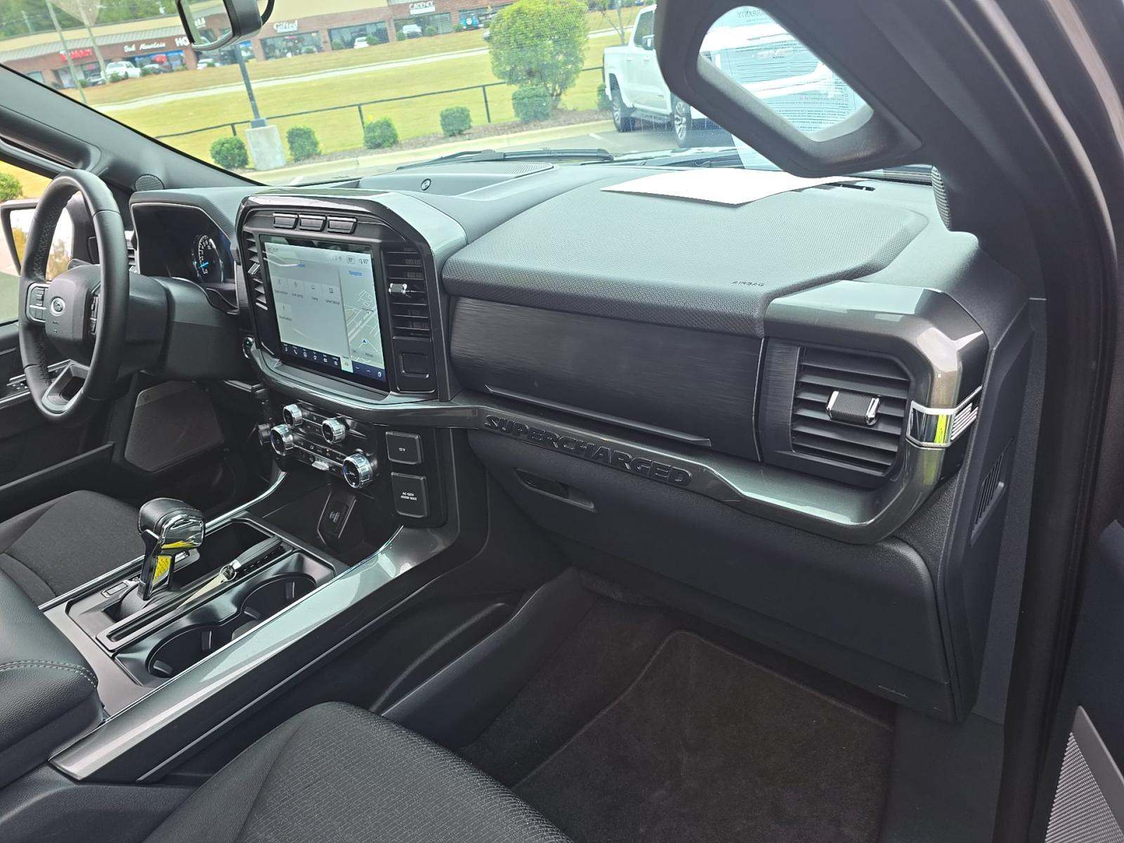 2023 Ford F-150 XLT RWD