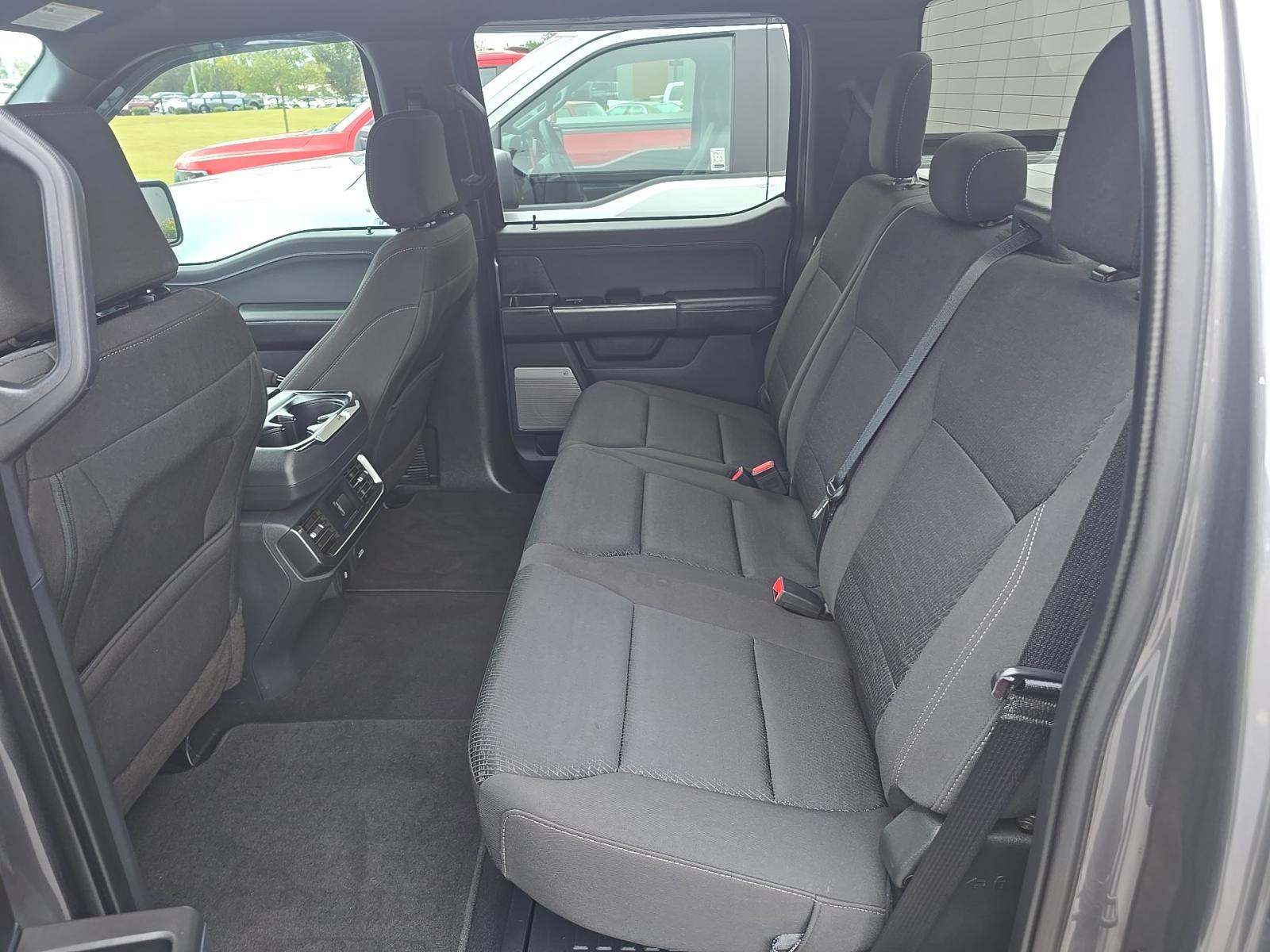 2023 Ford F-150 XLT RWD