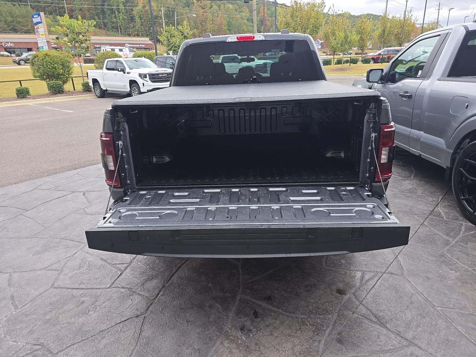 2023 Ford F-150 XLT RWD