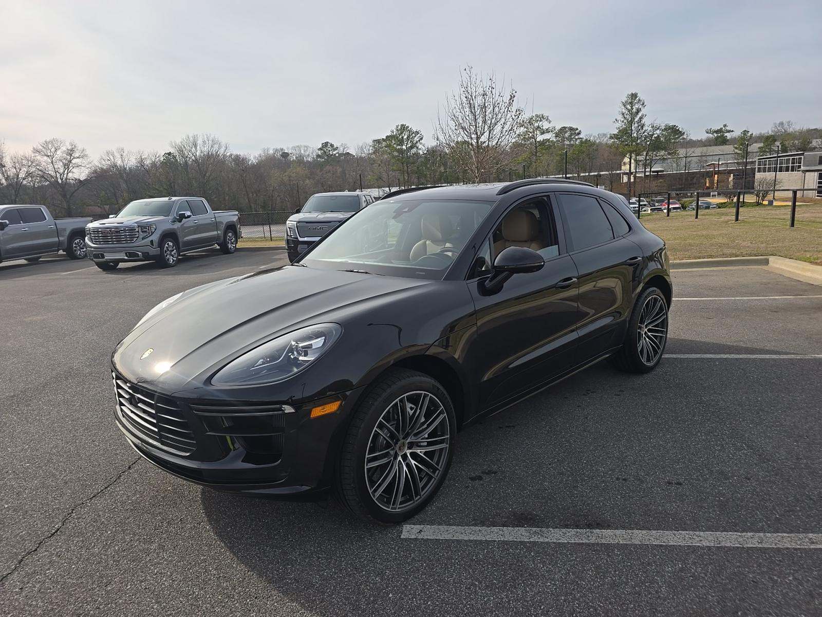 2020 Porsche Macan Turbo AWD
