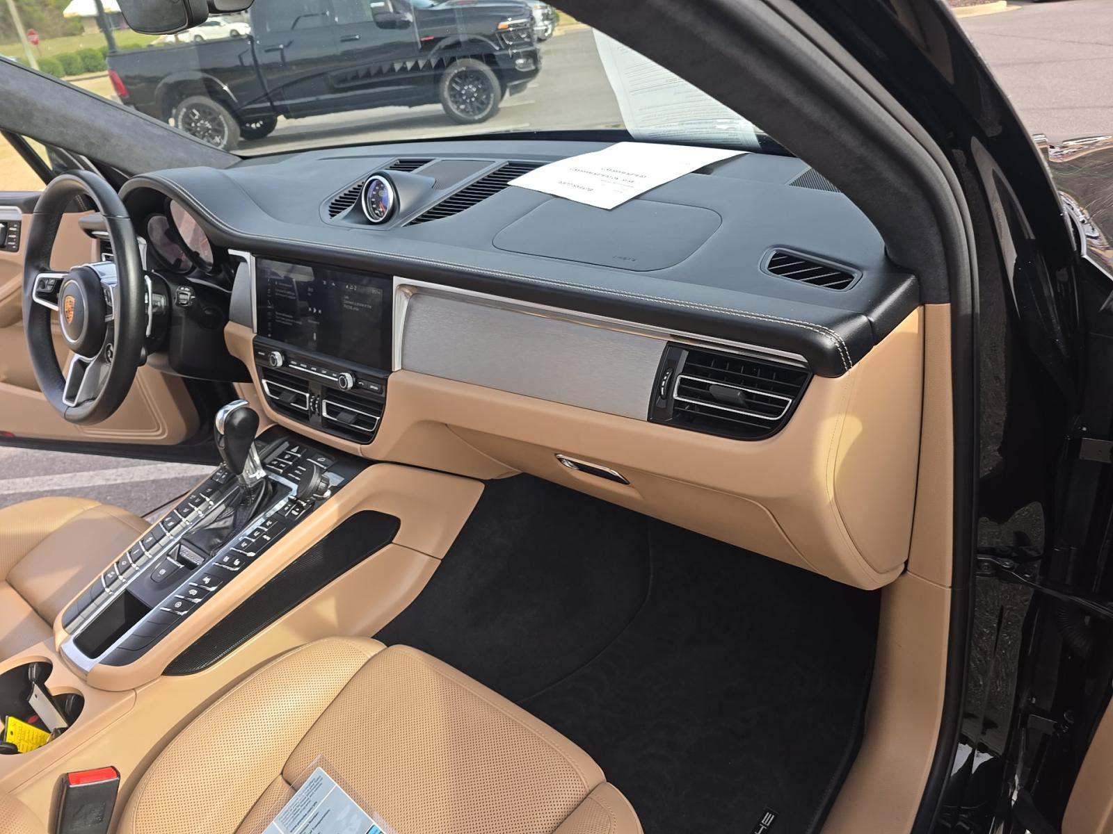 2020 Porsche Macan Turbo AWD