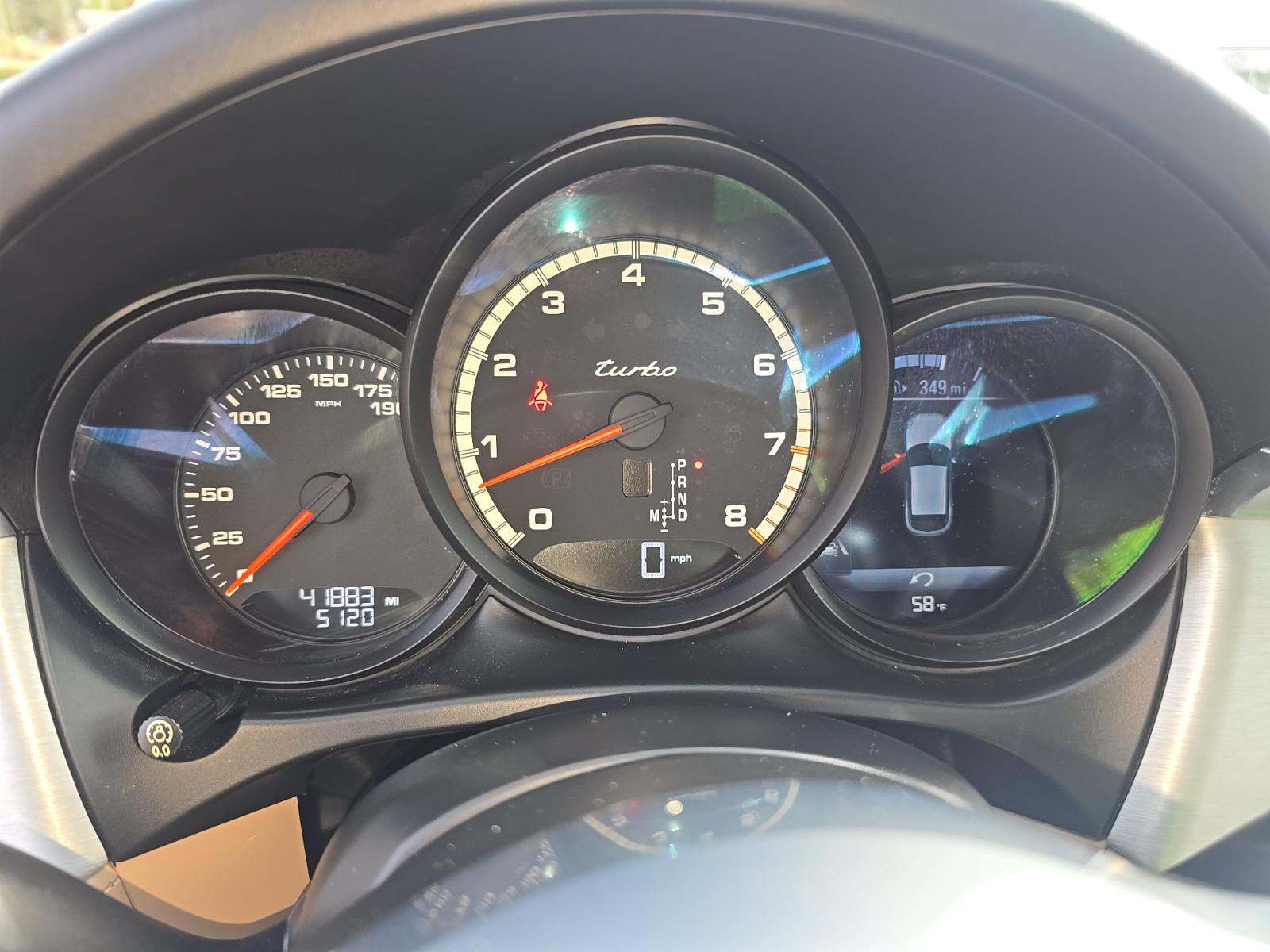 2020 Porsche Macan Turbo AWD