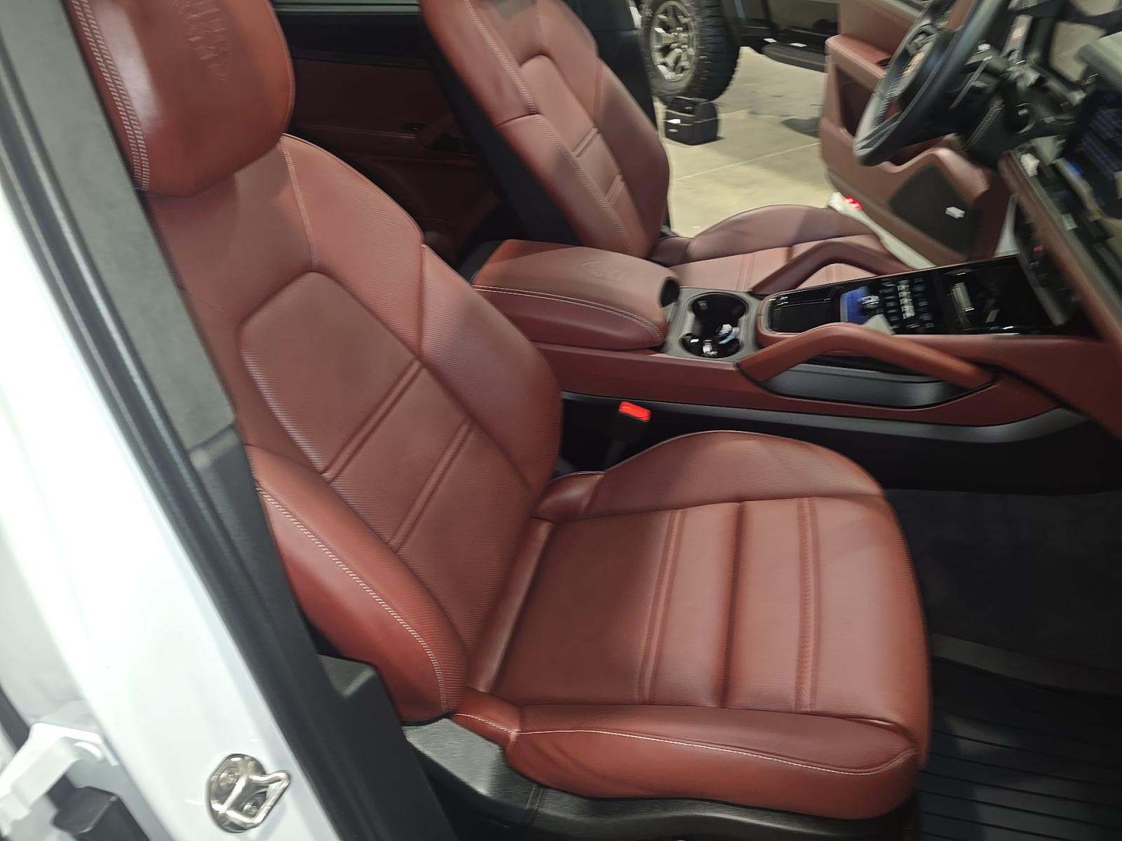 2025 Porsche Cayenne GTS AWD