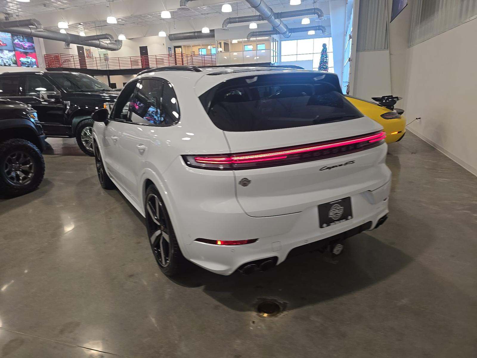 2025 Porsche Cayenne GTS AWD