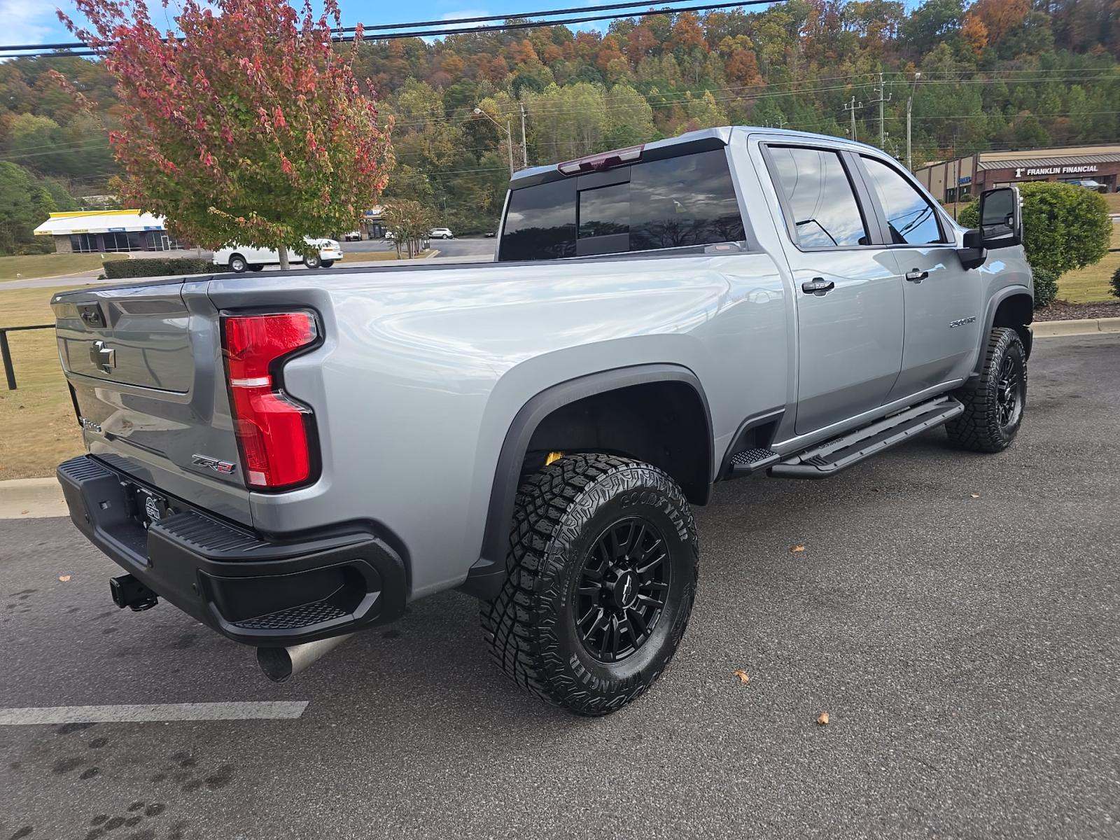 2024 Chevrolet Silverado 2500HD ZR2 AWD