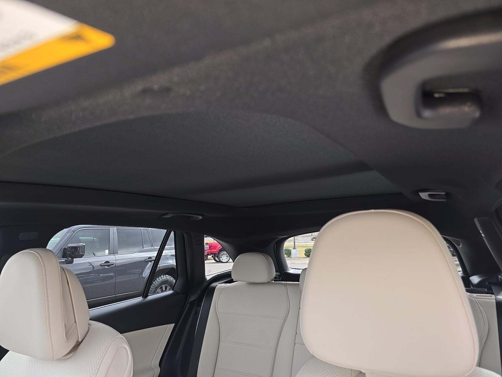 2025 Mercedes-Benz GLC GLC 300 RWD