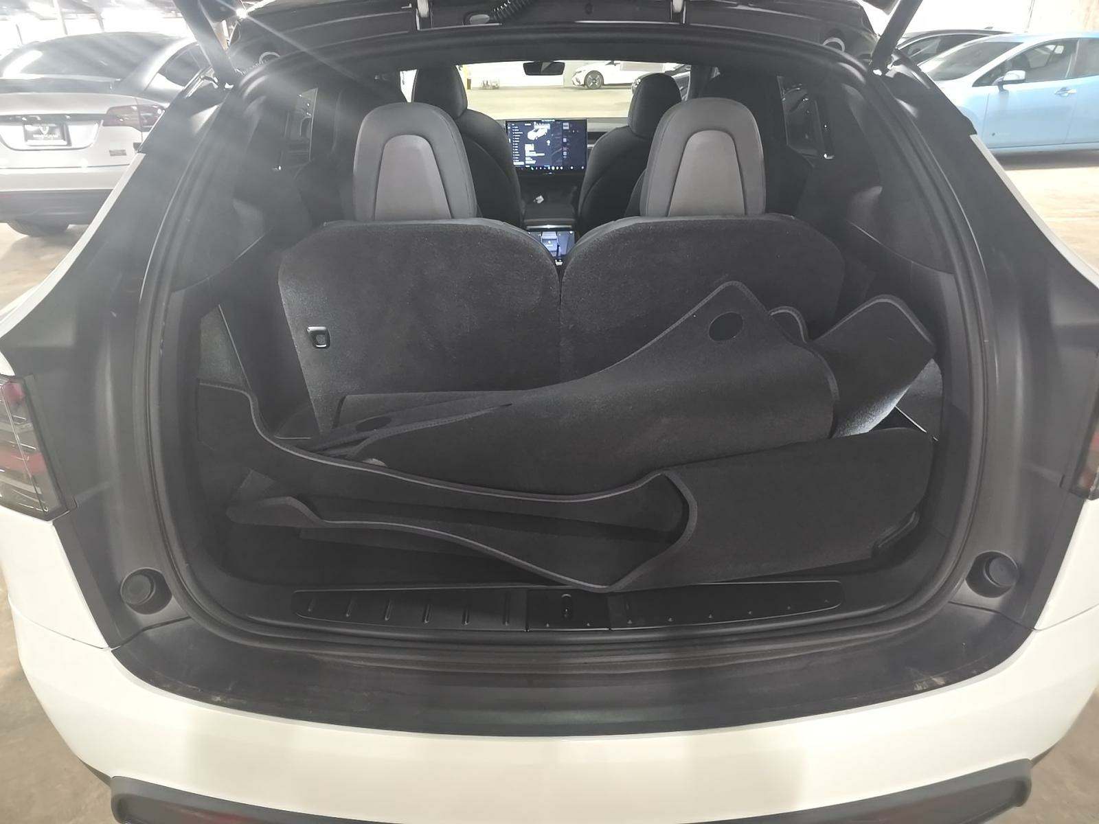 2024 Tesla Model X Plaid AWD