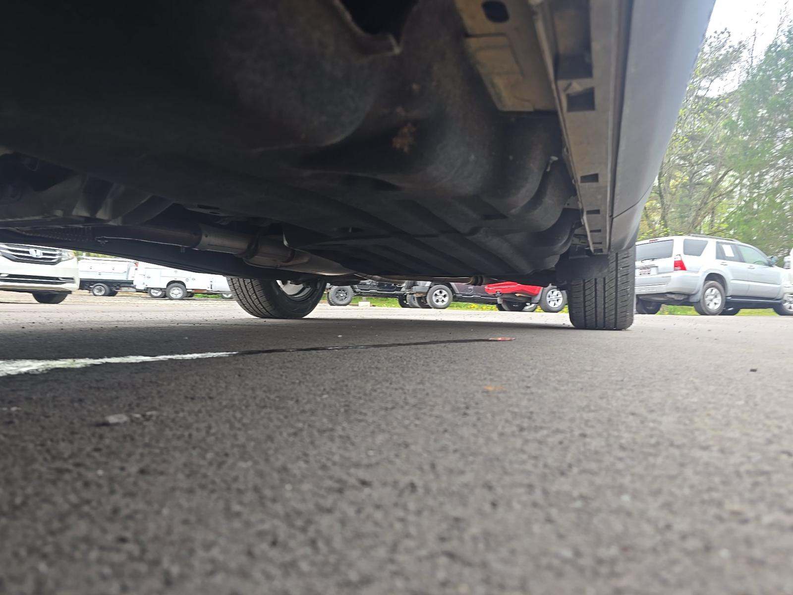 2021 Ford Explorer XLT RWD