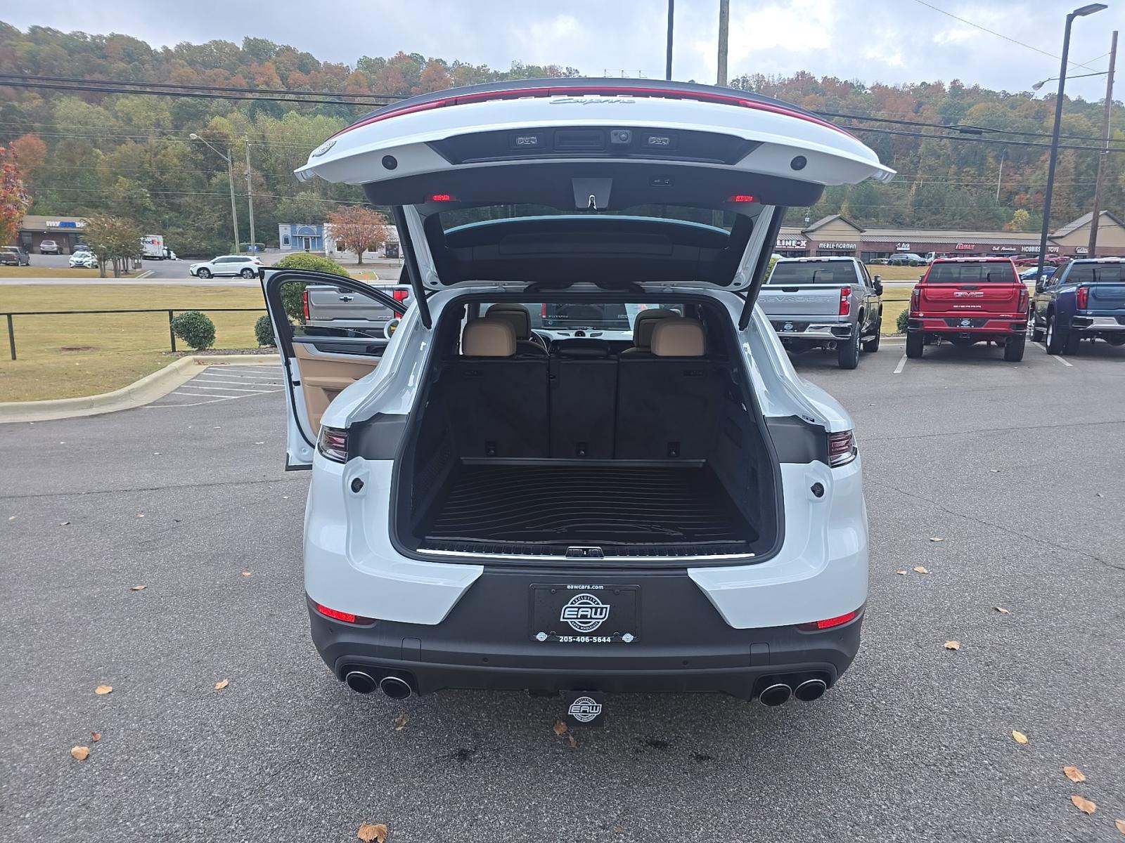 2024 Porsche Cayenne Base AWD