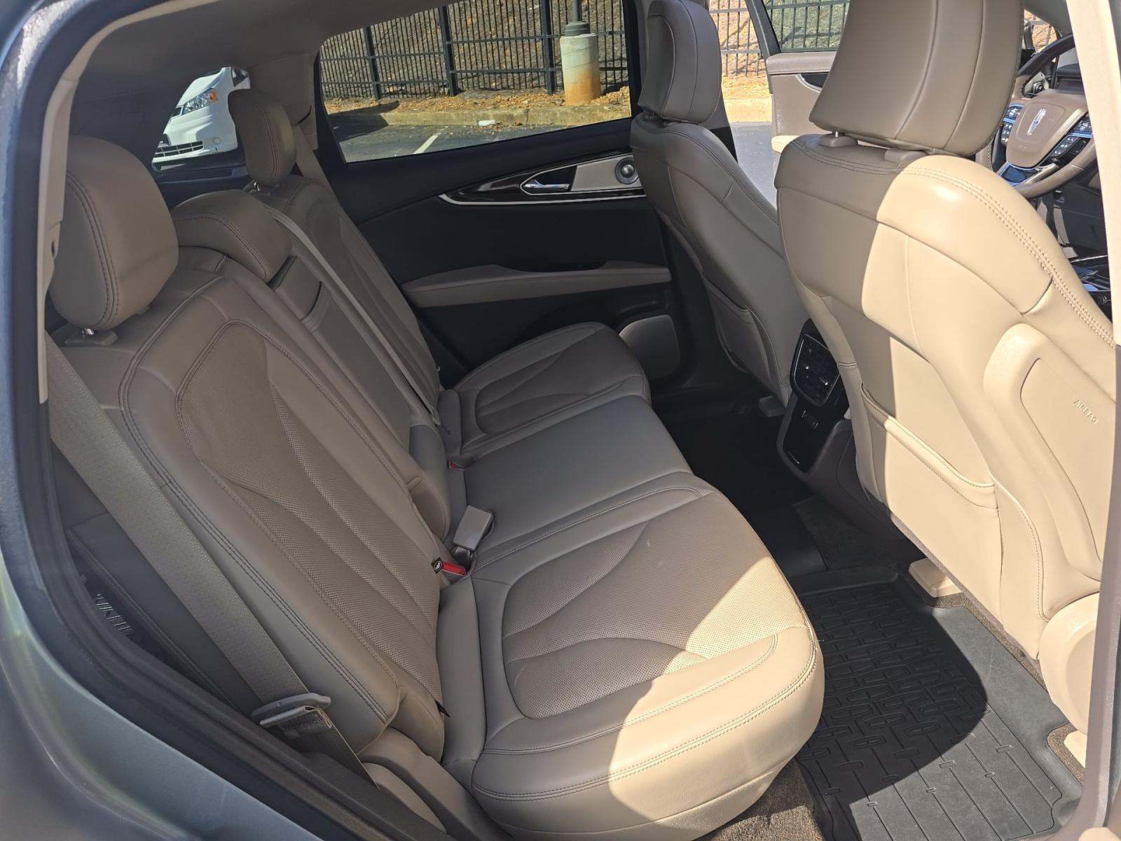 2022 Lincoln Nautilus Reserve AWD