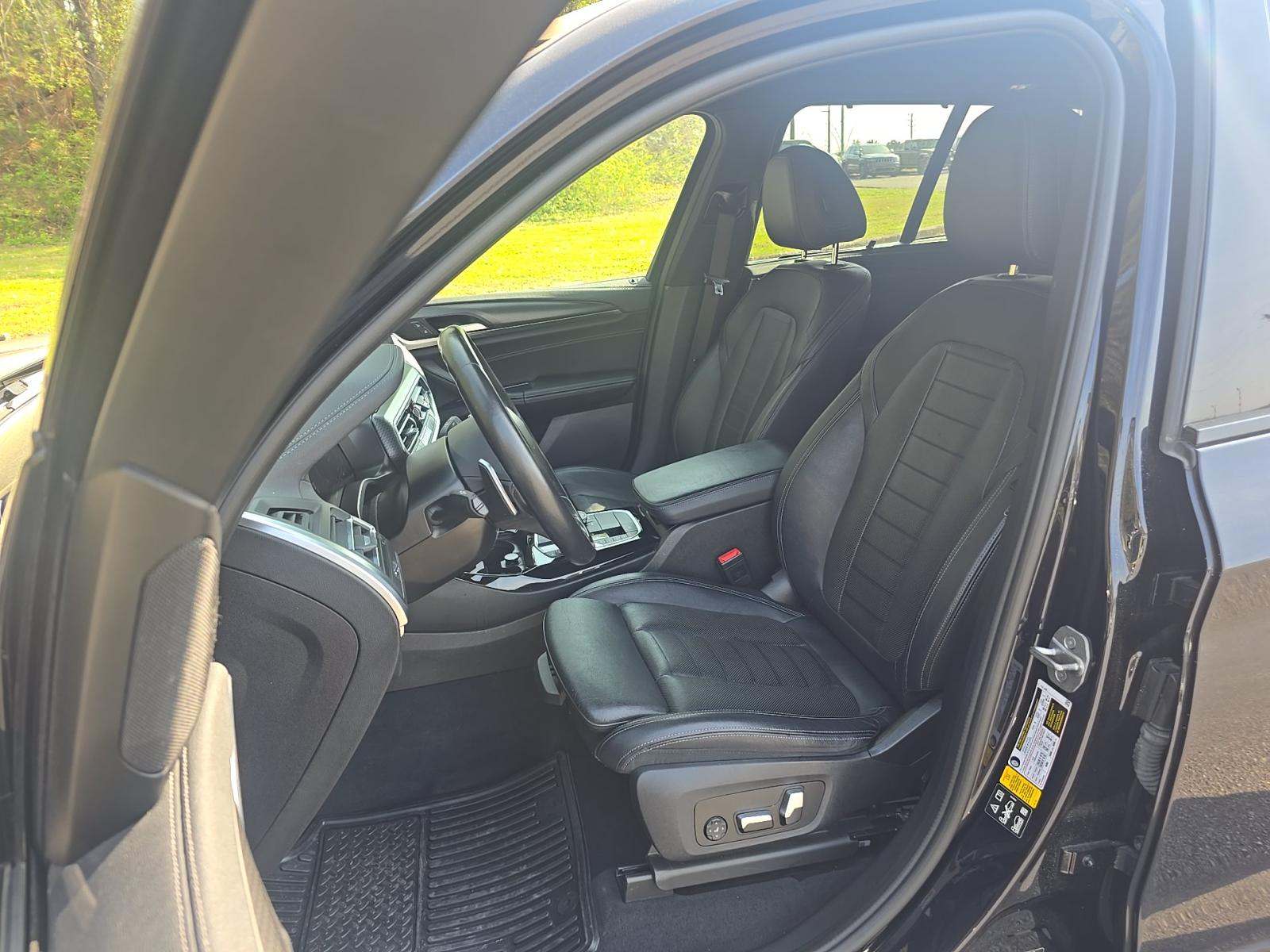 2022 BMW X3 M40i AWD