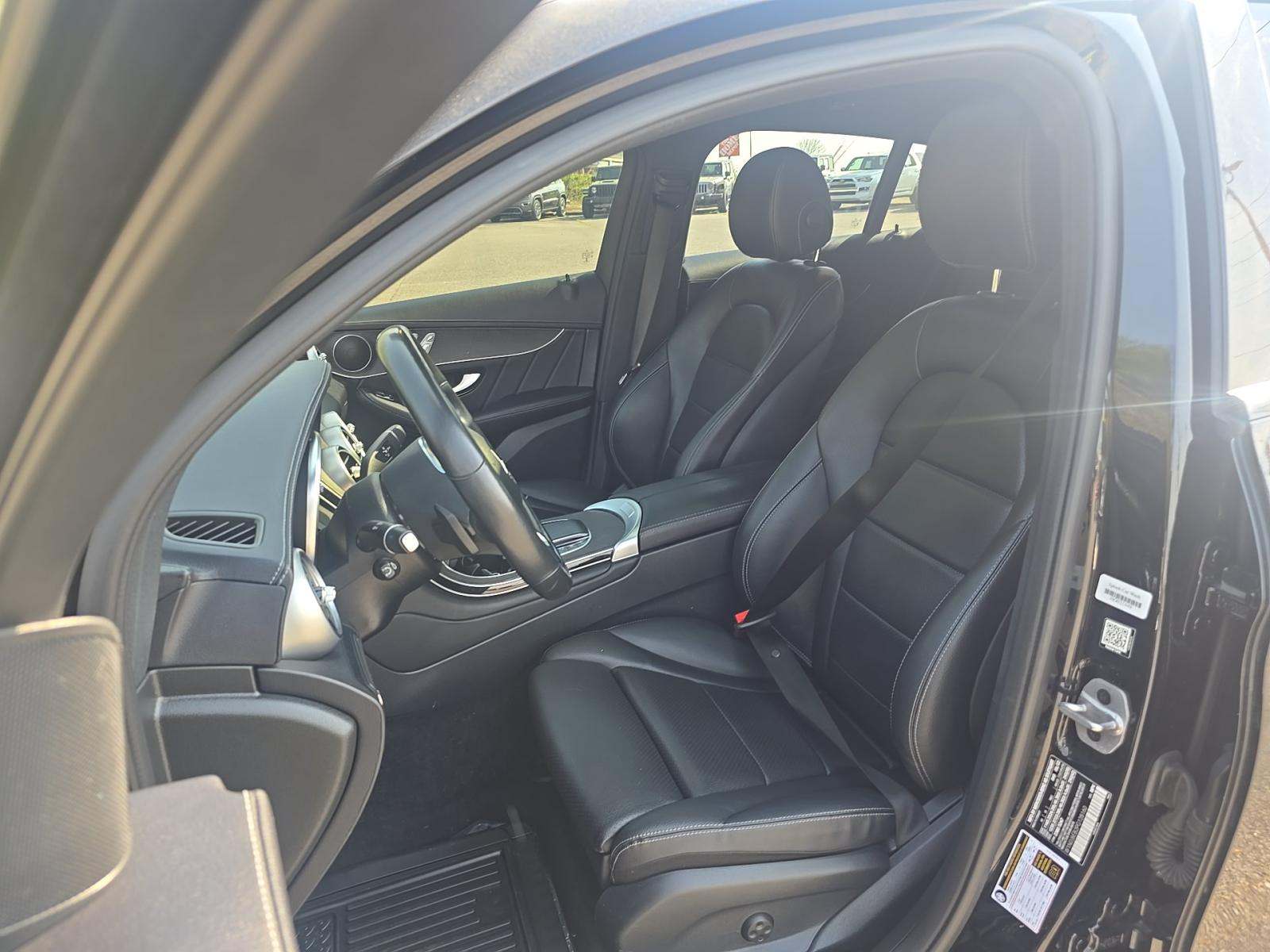 2023 Mercedes-Benz GLC GLC 300 AWD