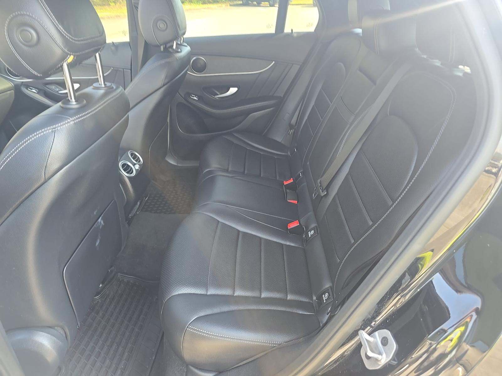 2023 Mercedes-Benz GLC GLC 300 AWD