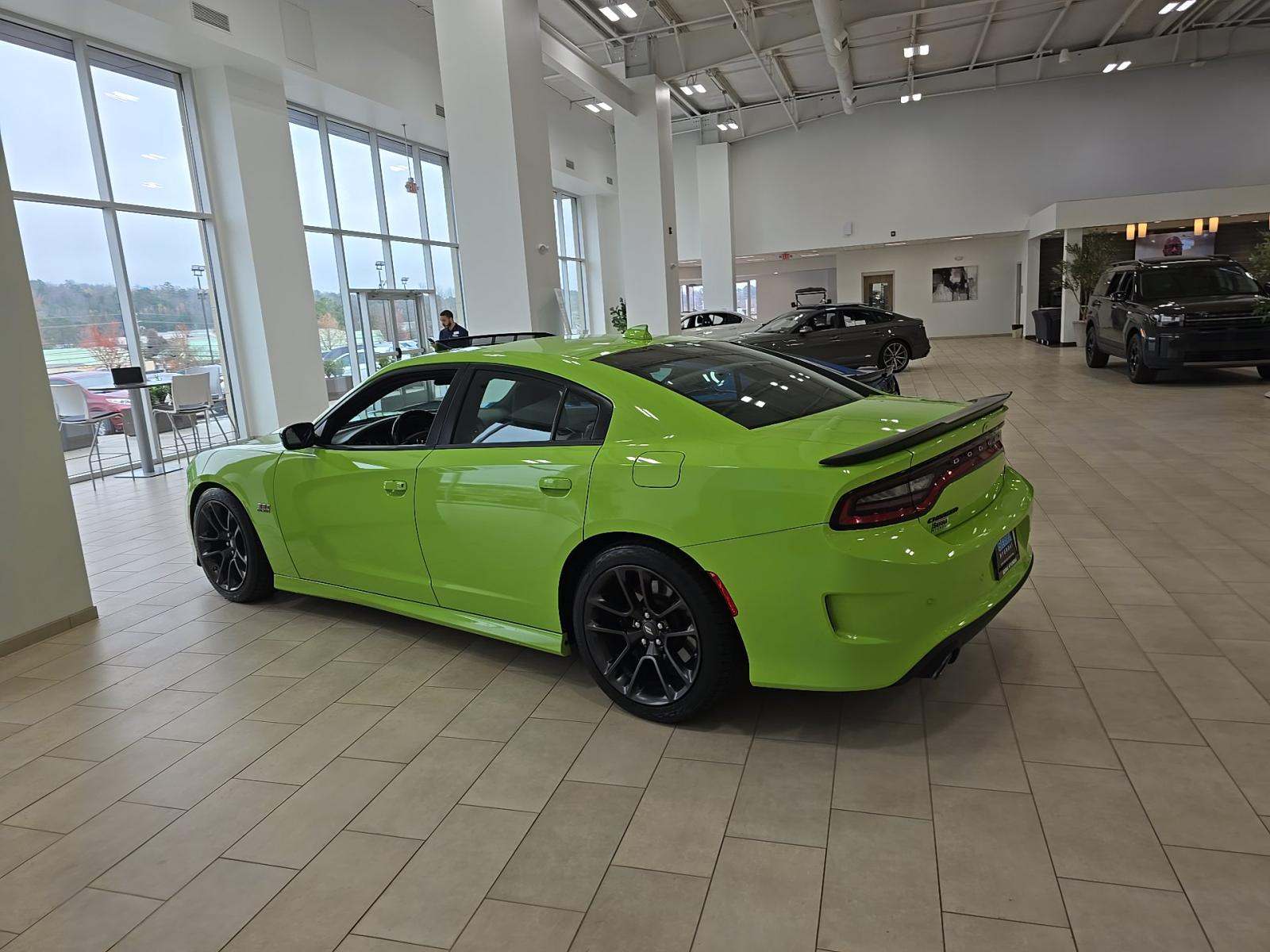 DODGE CHALLENGER - 2