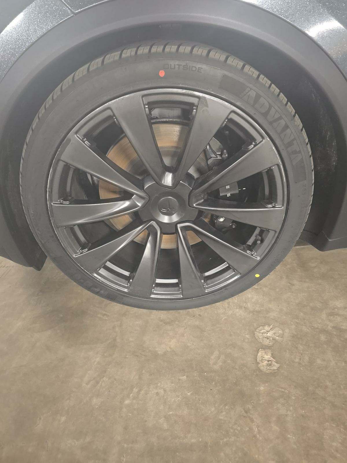 2023 Tesla Model X Base AWD